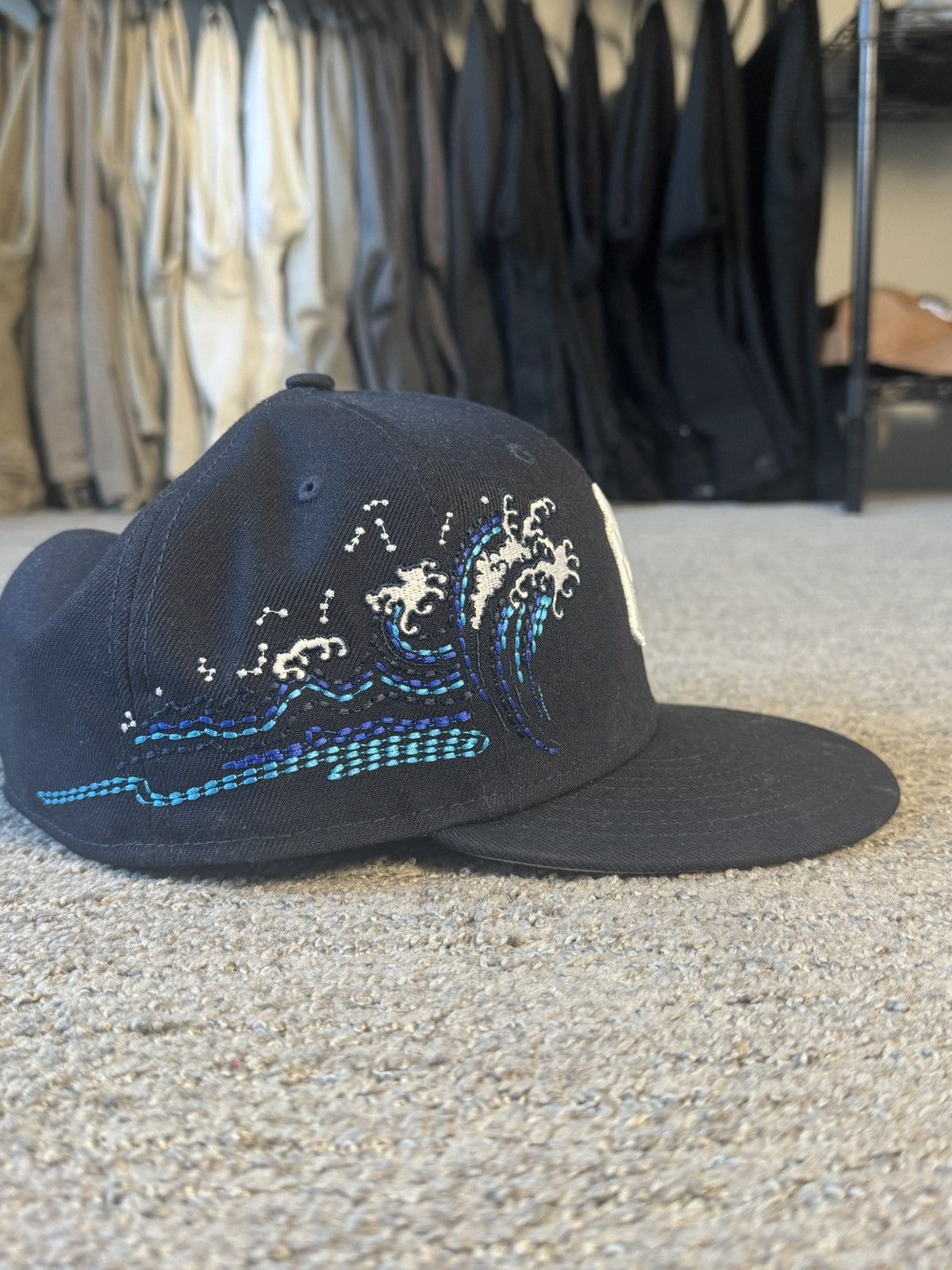 New York Yankees New Era Yankees Wavy Fitted Size 7 3/4 Size ONE SIZE - 4 Thumbnail