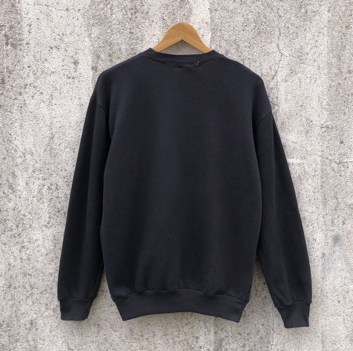 Benetton Vintage Benetton SpeellOut Embroidery Crew Neck Sweatshirt Size US L / EU 52-54 / 3 - 6 Thumbnail