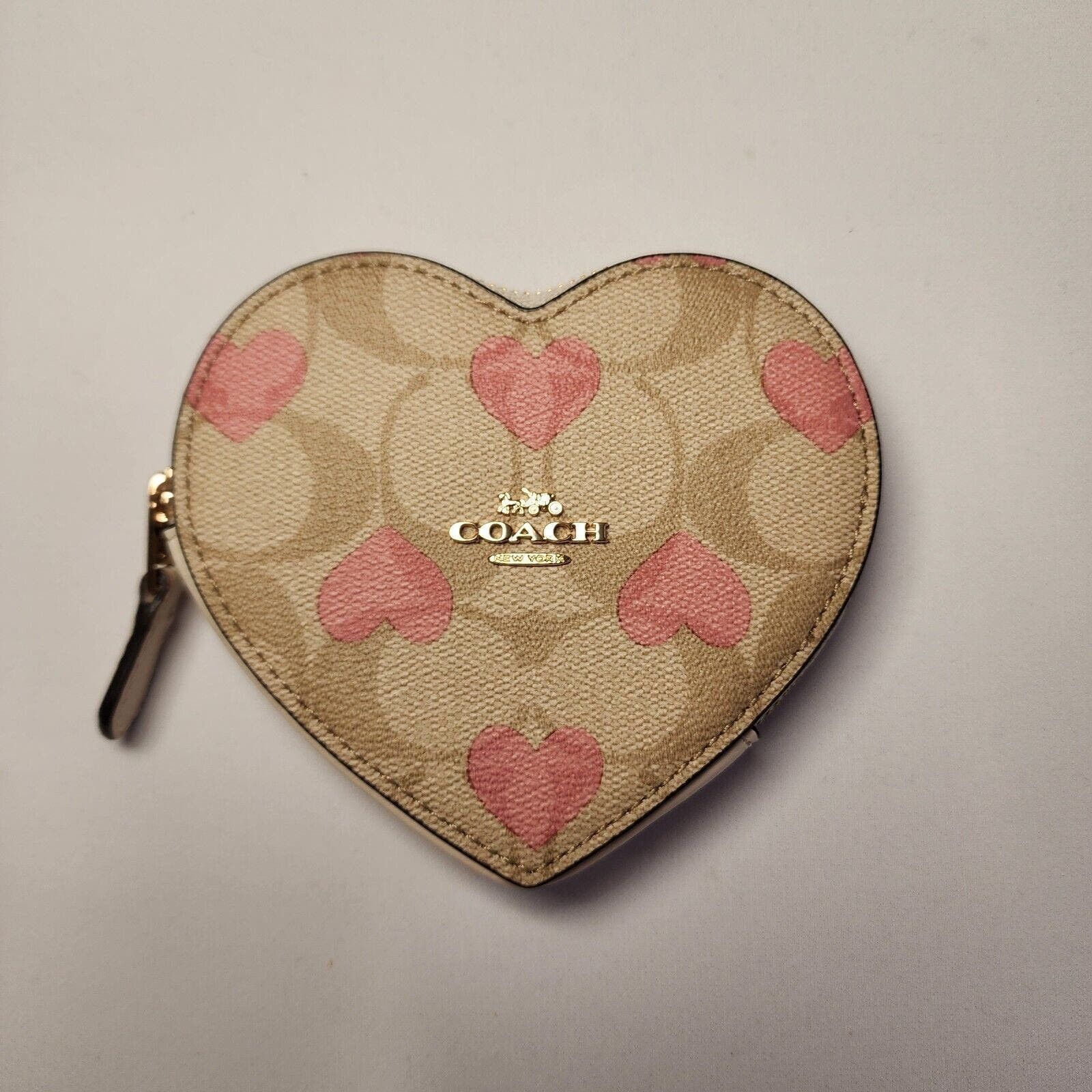 NWT Coach CP480 Heart Coin Case Signature Canvas Heart Print