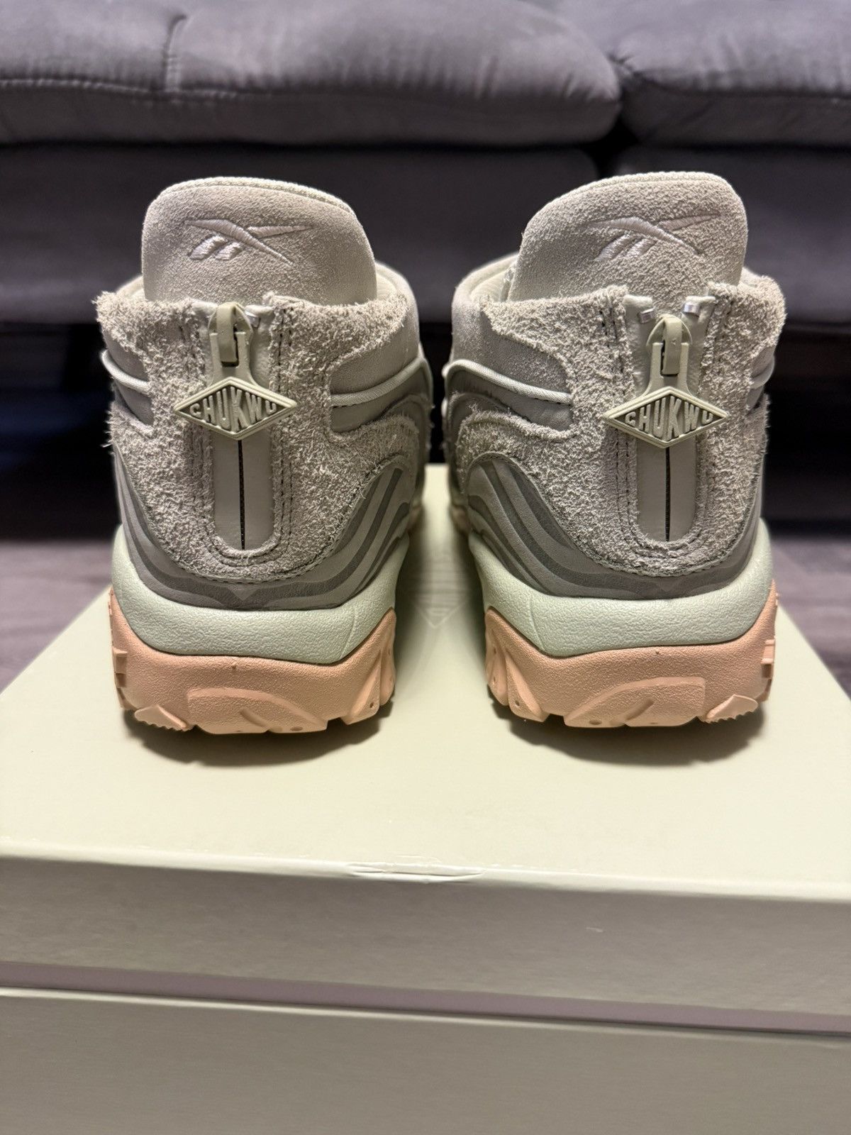 Reebok Reebok x Tobe Nwigwe “Chukwu” – Mint | Size 9 Size US 9 / EU 42 - 6 Thumbnail