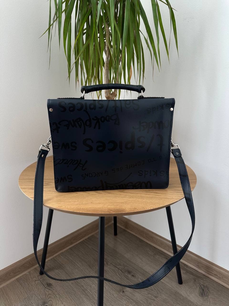Comme des Garcons Vintage Comme des Garçons Black Graffiti Satchel Bag Rare Size ONE SIZE - 9 Thumbnail