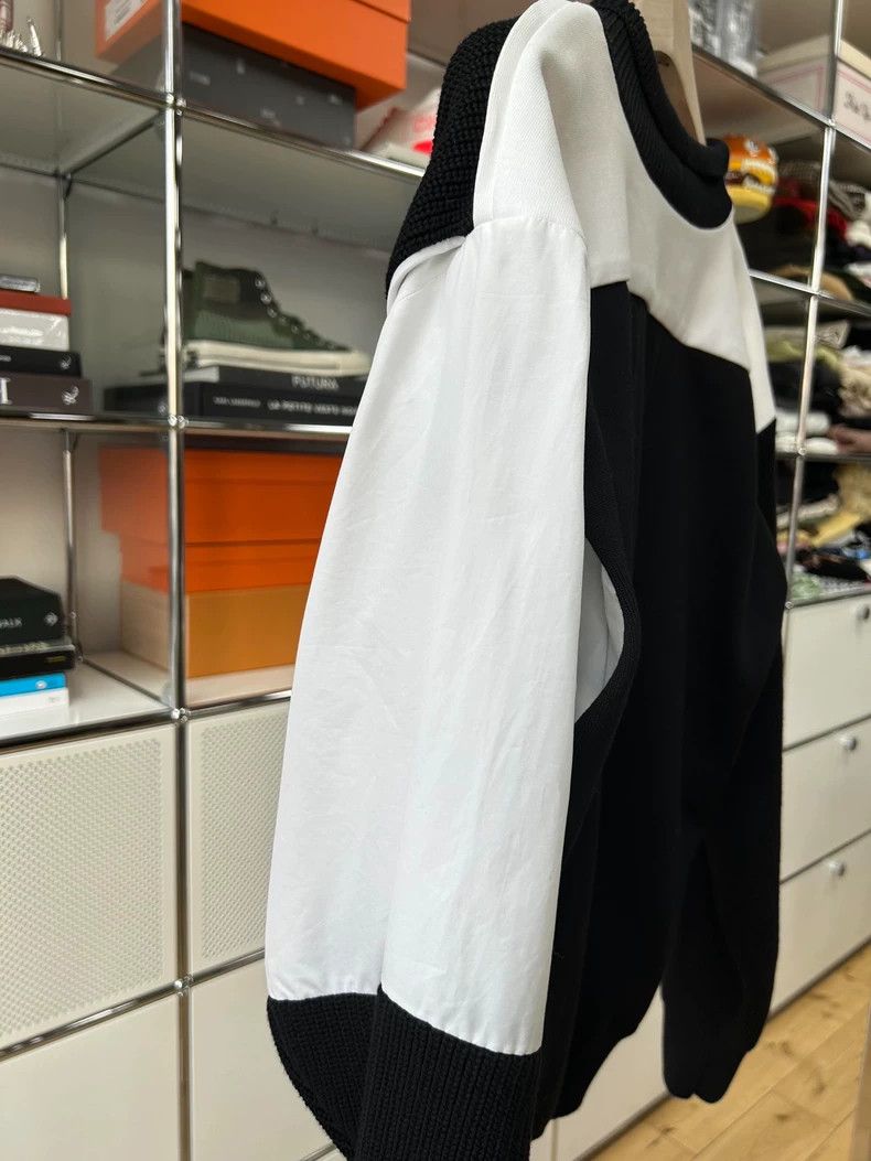 Louis Vuitton Louis Vuitton Black and white patchwork sweater Size US XS / EU 42 / 0 - 5 Thumbnail