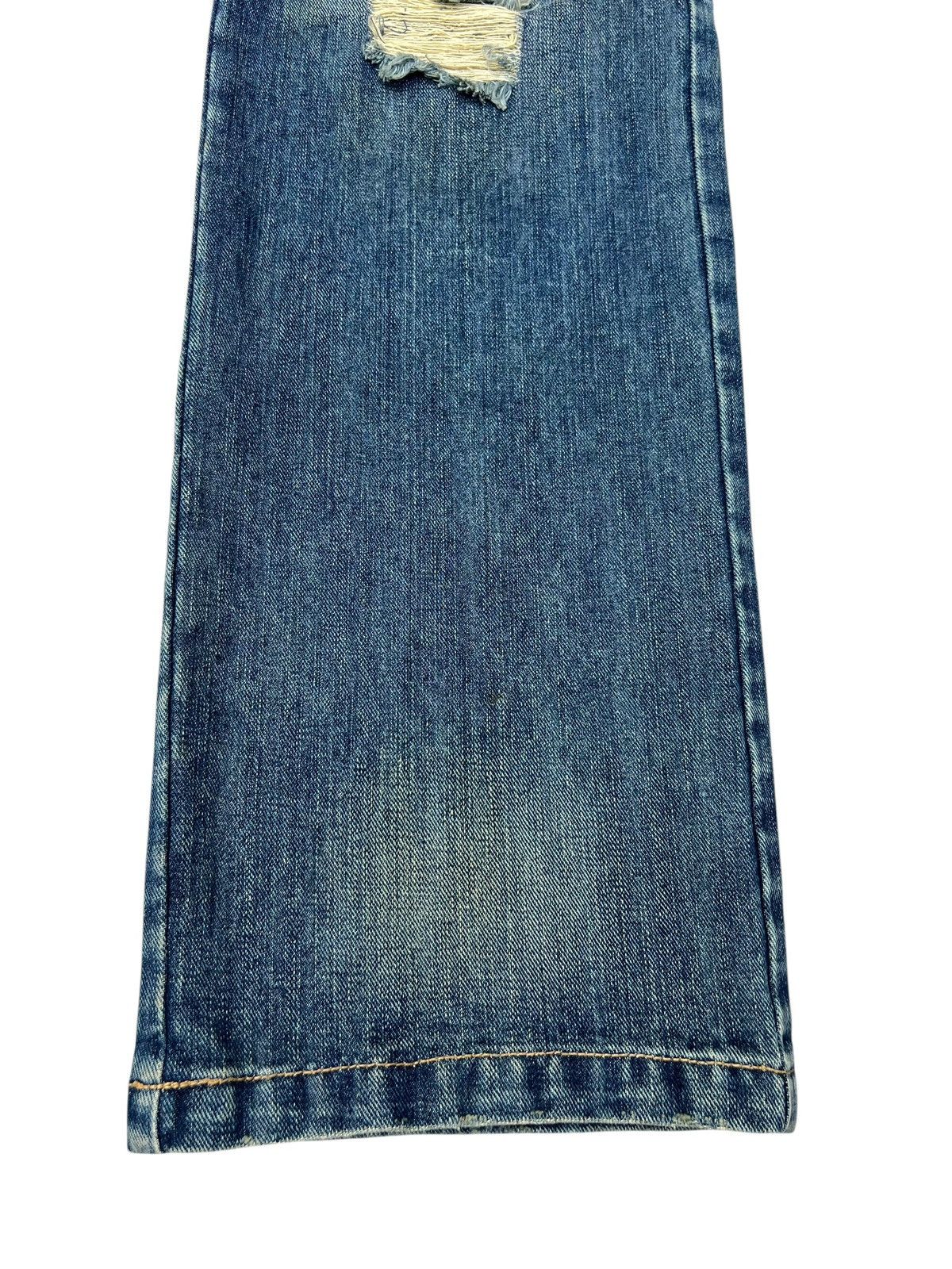 Vintage Dirty Mud Japan Brand Rips Eagle Embroidery Distress Jeans Size US 31 - 11 Thumbnail