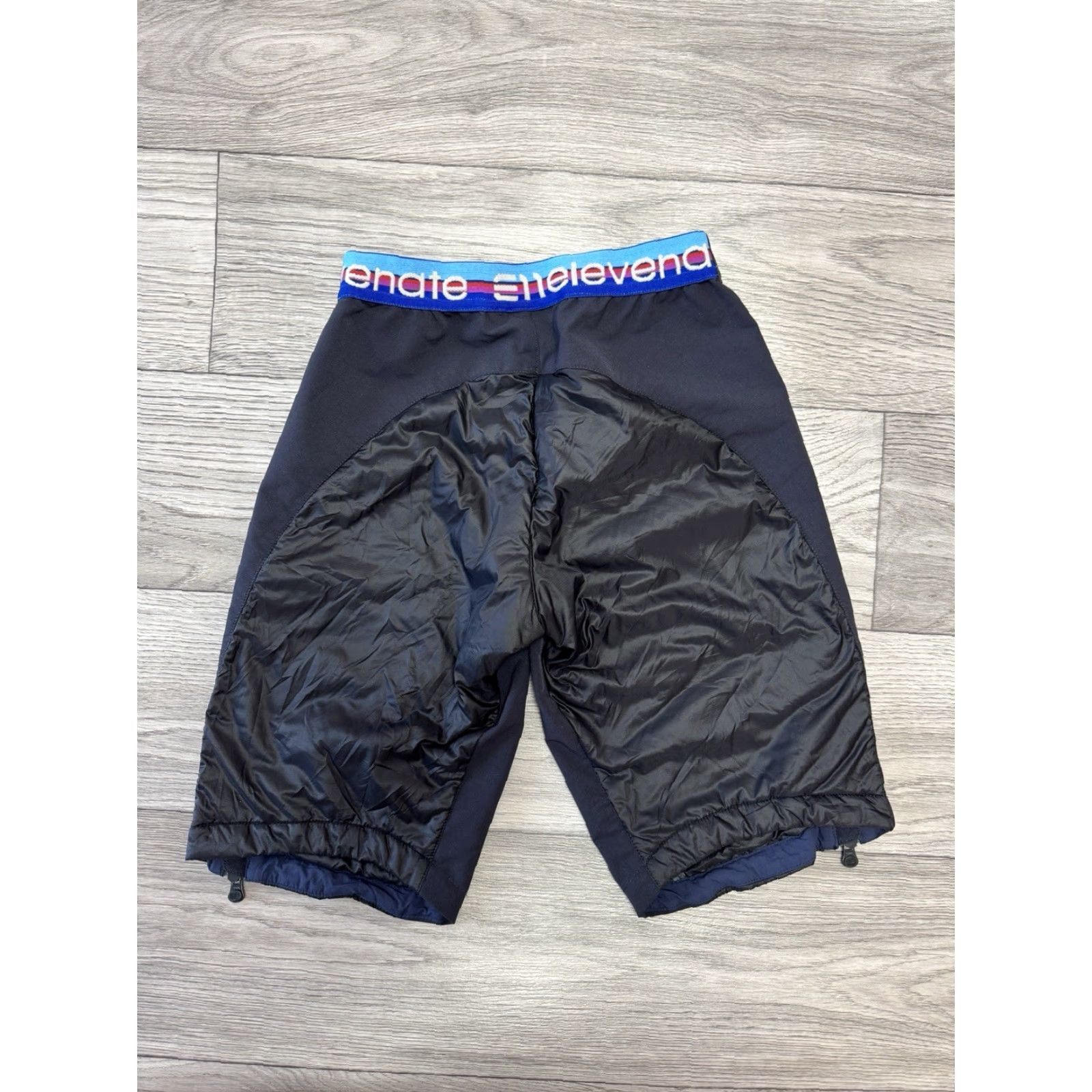 Zephyr VINTAGE Elevenate Zephyr Womens Ski Touring Shorts Black XS Womens Athletic Skiing Size 26" / US 2 / IT 38 - 2 Thumbnail
