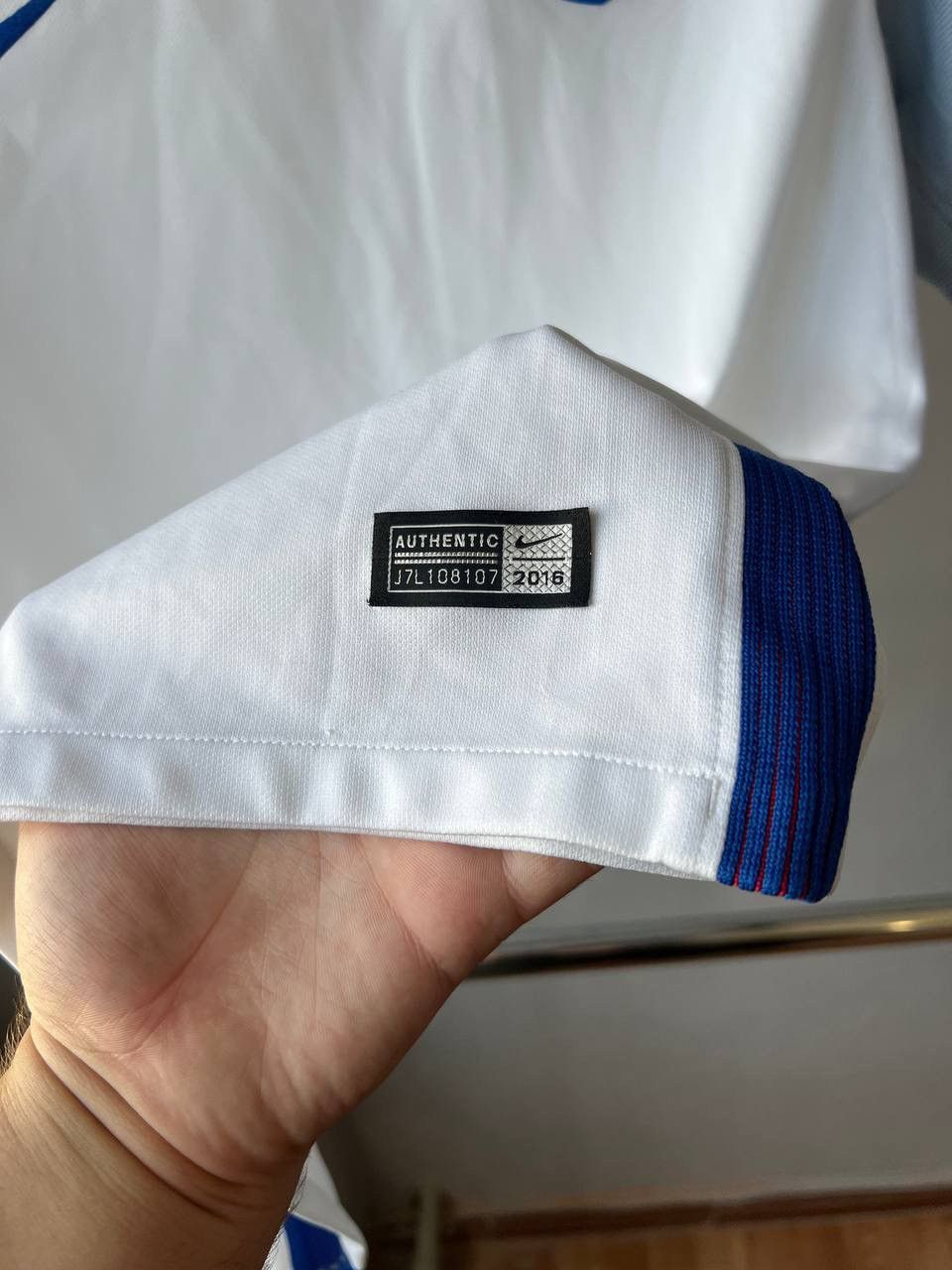 Nike 2016/17 ENGLAND TEAM HOME SOCCER JERSEY FOOTBALL SHIRT NIKE Size US M / EU 48-50 / 2 - 10 Thumbnail