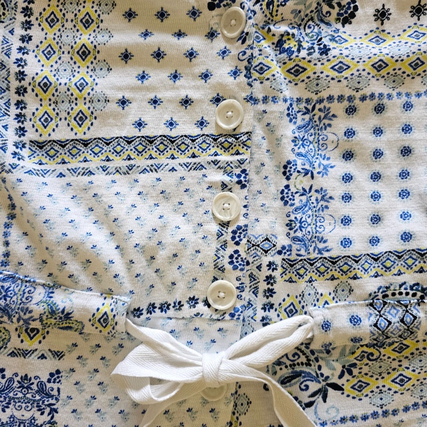 Loft VINTAGE LOFT Romper Womens XS White Blue Paisley Bandana V Neck Tank Shorts Casual Size 26" / US 2 / IT 38 - 5 Thumbnail