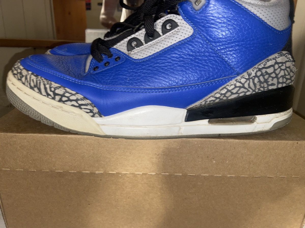 Jordan Brand Air Jordan Retro 3 Varsity Royal Cement Size US 10 / EU 43 - 2 Thumbnail