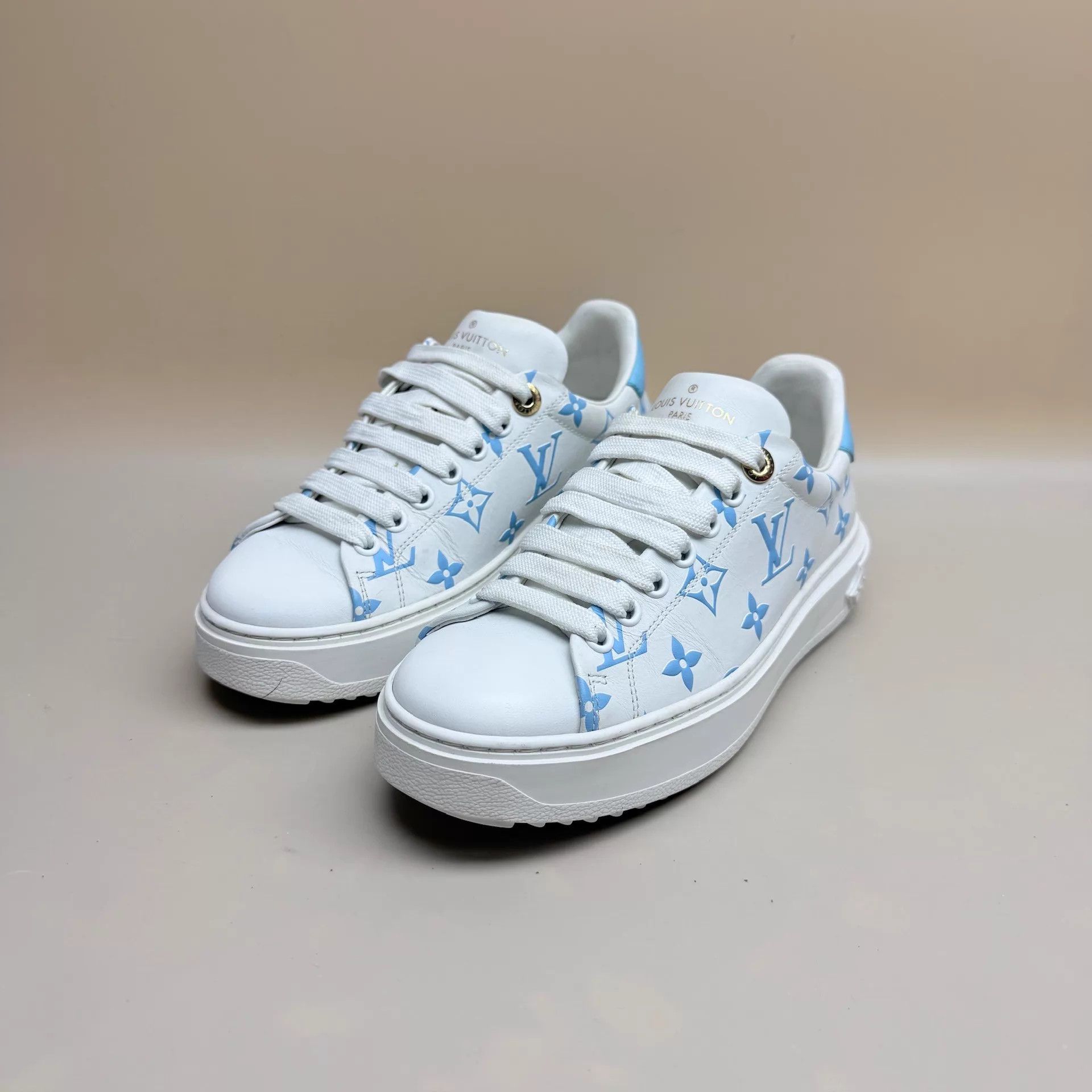 Louis Vuitton LV TimeOut White Blue Monogram Platform Shoes 99 New 35 Size US 4.5 / IT 34.5 - 1 Thumbnail