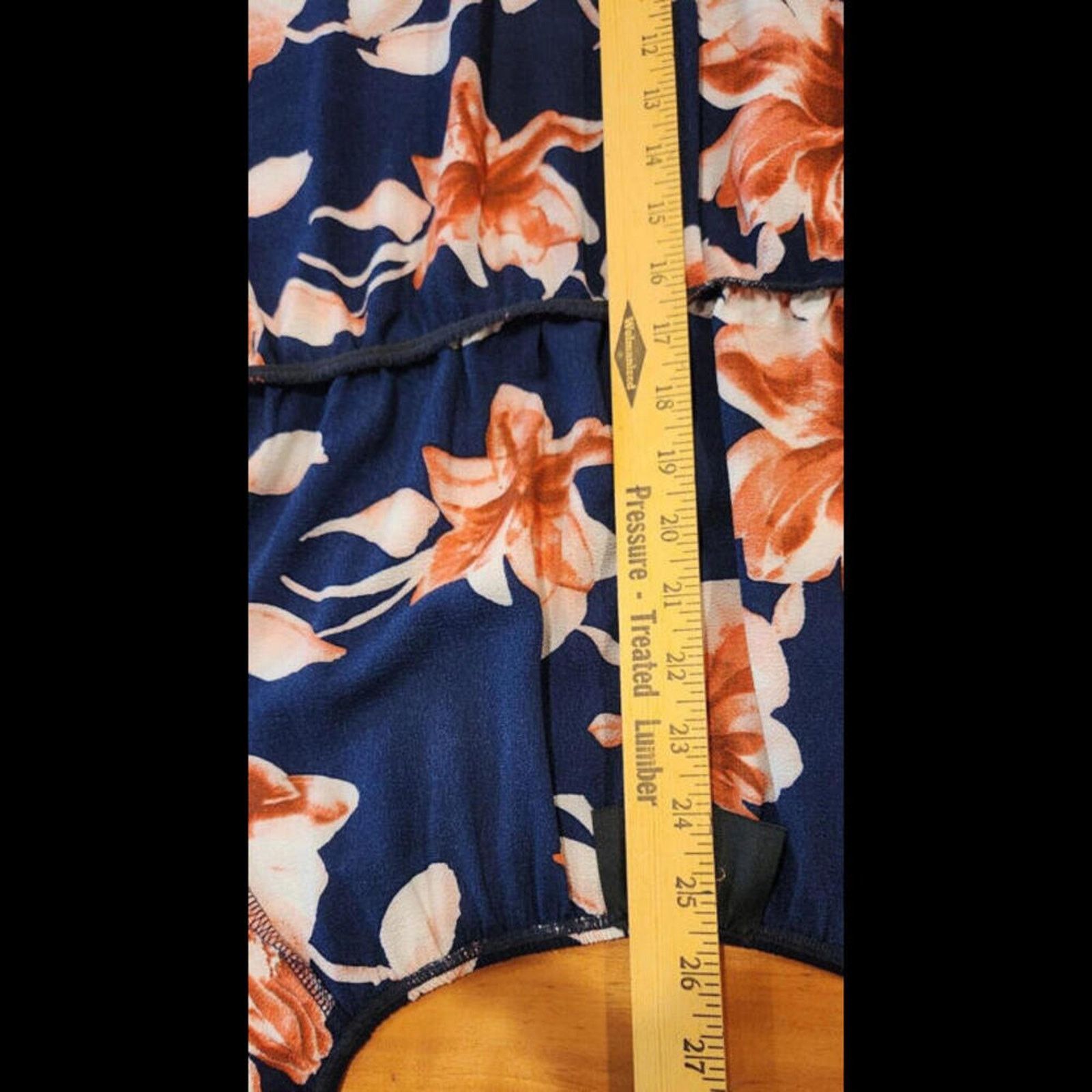 Other Wishful Women's Blouse Large Navy Floral Top Size L / US 10 / IT 46 - 8 Thumbnail
