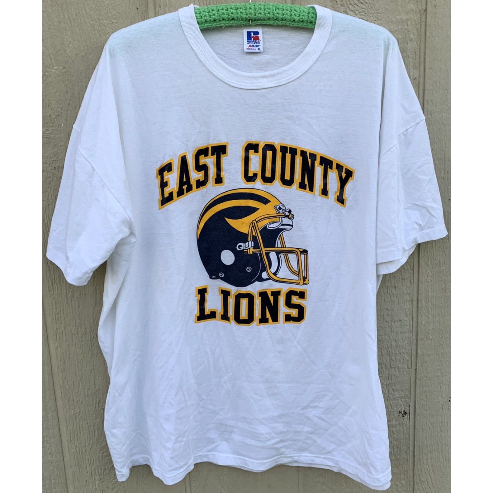 Russell Athletic VINTAGE Russell Athletic The Tradition Continues T-Shirt White 80s 90s Sports Mens XL Graphic Print Football Helmet USA Size US XL / EU 56 / 4 - 3 Thumbnail