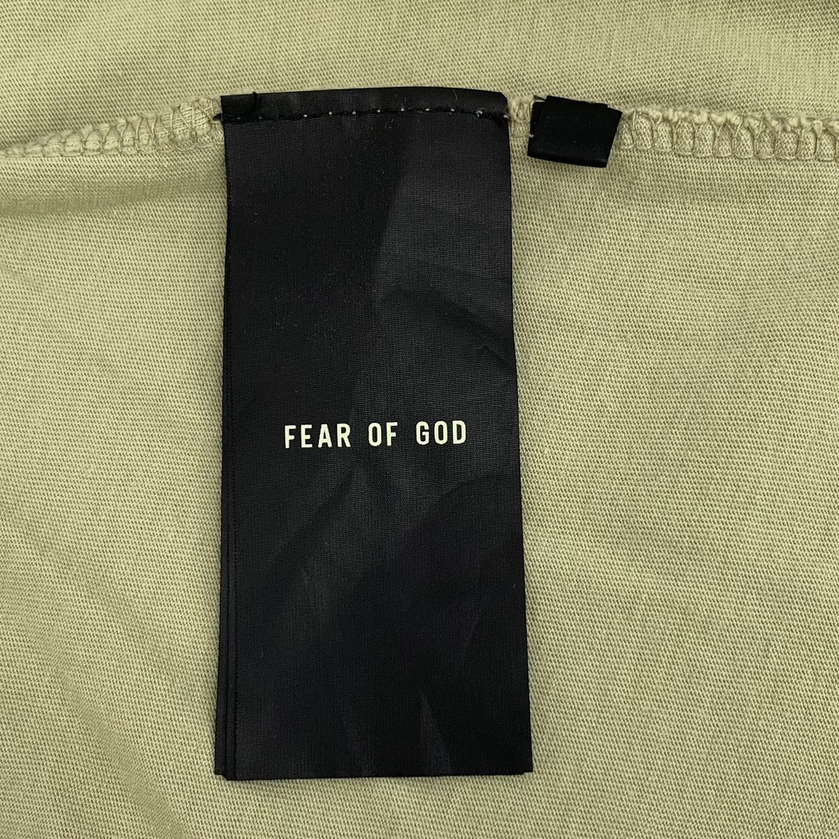 Fear of God Fear Of God Brown Logo Flocked Short Sleeve T-Shirt K26WX Size US M / EU 48-50 / 2 - 8 Thumbnail