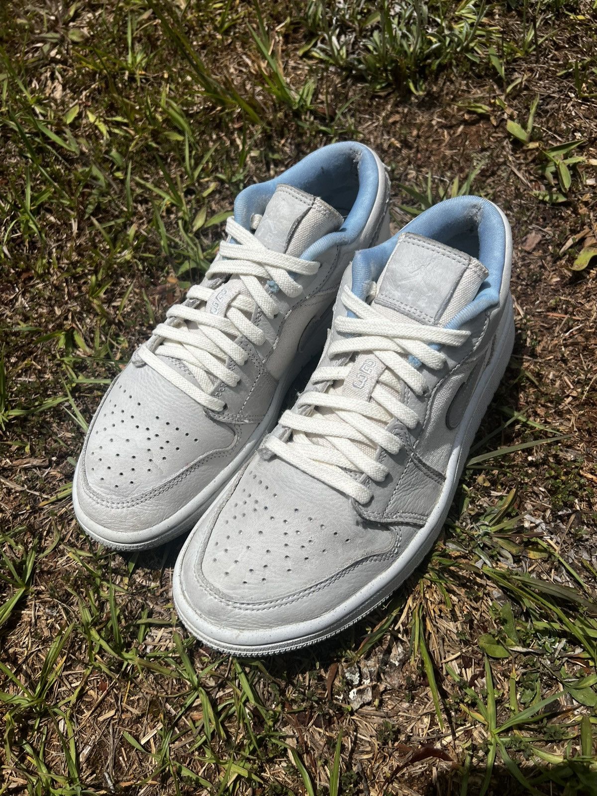 Jordan Brand CLEAN Air Jordan 1 Low size 7.5 Mens Sail Blue Retro shoes Size US 7.5 / EU 40-41 - 2 Thumbnail