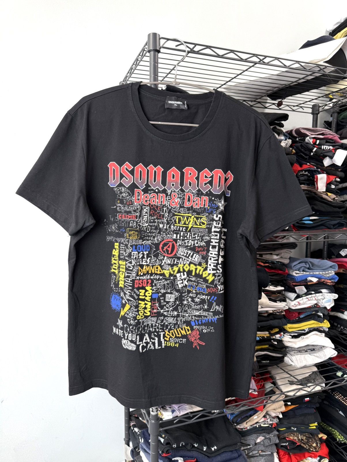 Dsquared2 Vintage Dsquared2 T Shirt Luxury Size US XL / EU 56 / 4 - 1 Thumbnail