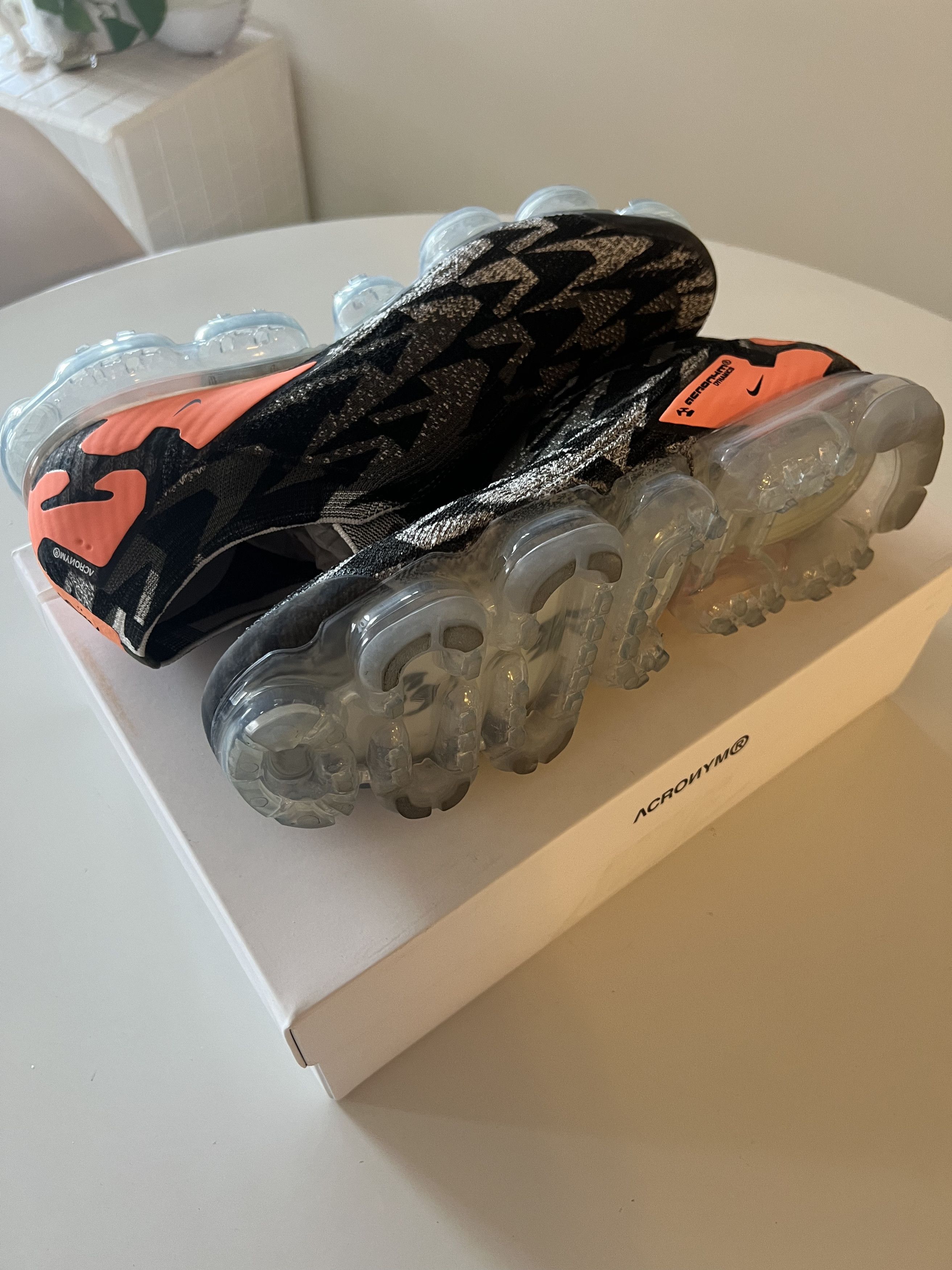 Acronym × Nike Air Vapormax Moc Size US 10.5 / EU 43-44 - 2 Thumbnail