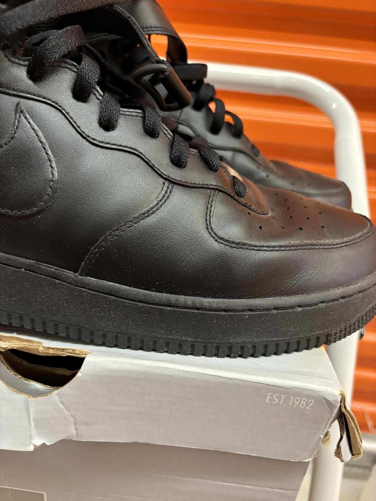 Nike ***FINAL DROP***RARE 2009 NIKE AIR FORCE ONE HIGH TOP 13 Size US 13 / EU 46 - 5 Thumbnail