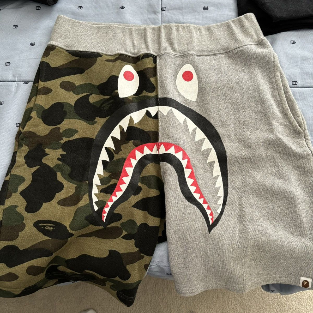 Bape 1st Camo Shark Sweat Shorts Size US 32 / EU 48 - 1 Thumbnail