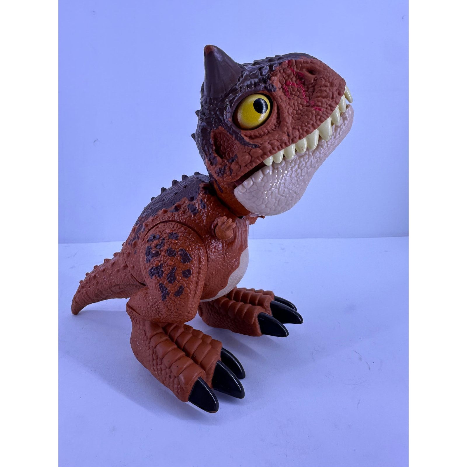 & Other Stories Jurassic World Wild Chompin Carnotaurus Baby Toro Dino Size ONE SIZE - 10 Thumbnail