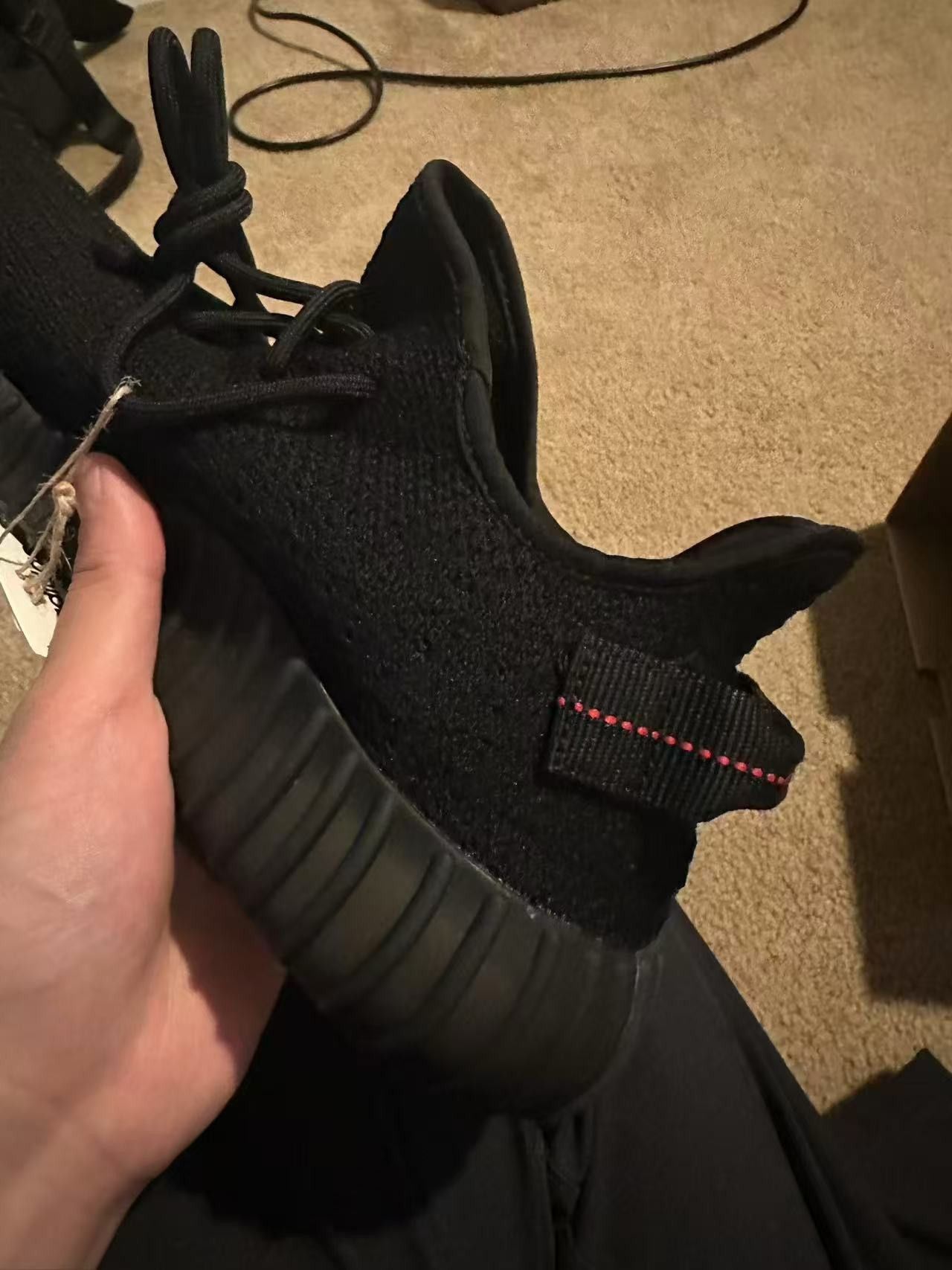 Yeezy Bred 350 yeezys Size US 9.5 / EU 42-43 - 4 Thumbnail