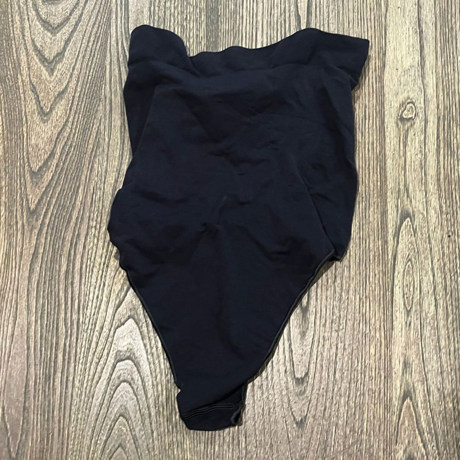 SKIMS NWOT Skims Seamless Sculpt Mid Waist Thong Brief 3XL Size ONE SIZE - 1 Thumbnail