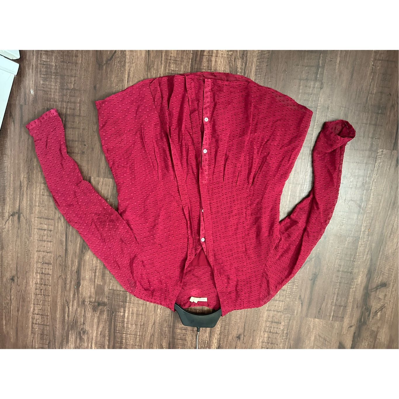 Anthropologie Anthropologie Meadow Rue Clipdot Tieneck Blouse in Raspberry Size S / US 4 / IT 40 - 9 Thumbnail