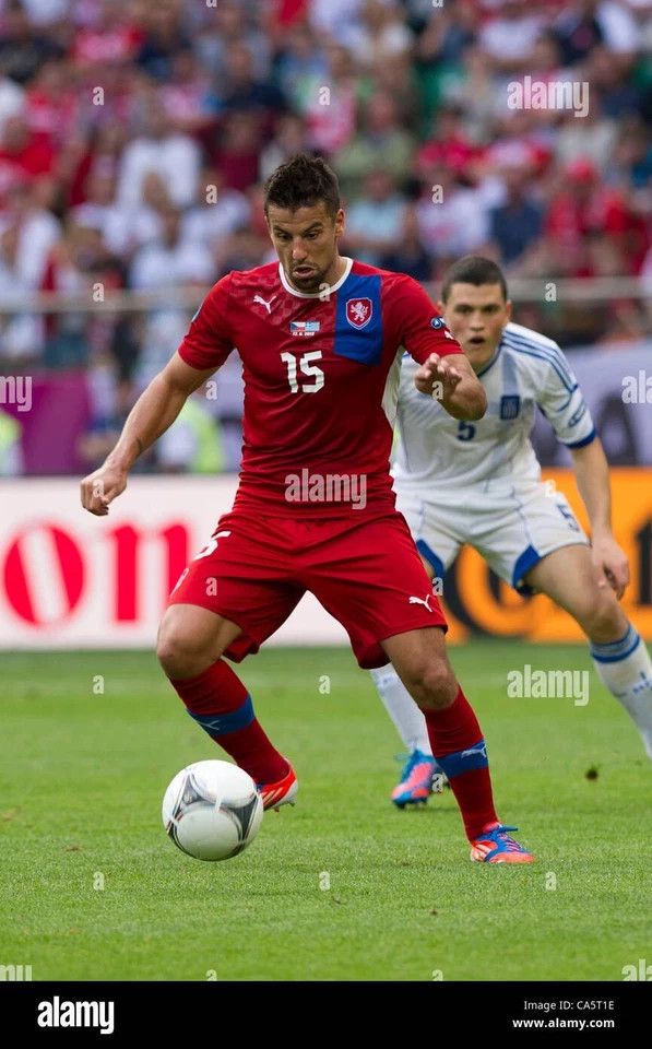 Puma CZECH REPUBLIC 2013 2014 HOME FOOTBALL SHIRT SOCCER JERSEY Size US L / EU 52-54 / 3 - 7 Thumbnail