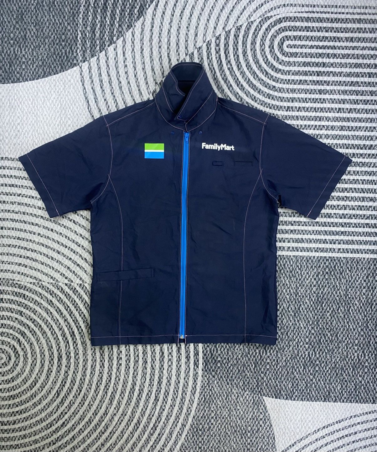 Japanese Brand Vintage Family Mart Uniform Worker Zipper Jacket Size US M / EU 48-50 / 2 - 5 Thumbnail