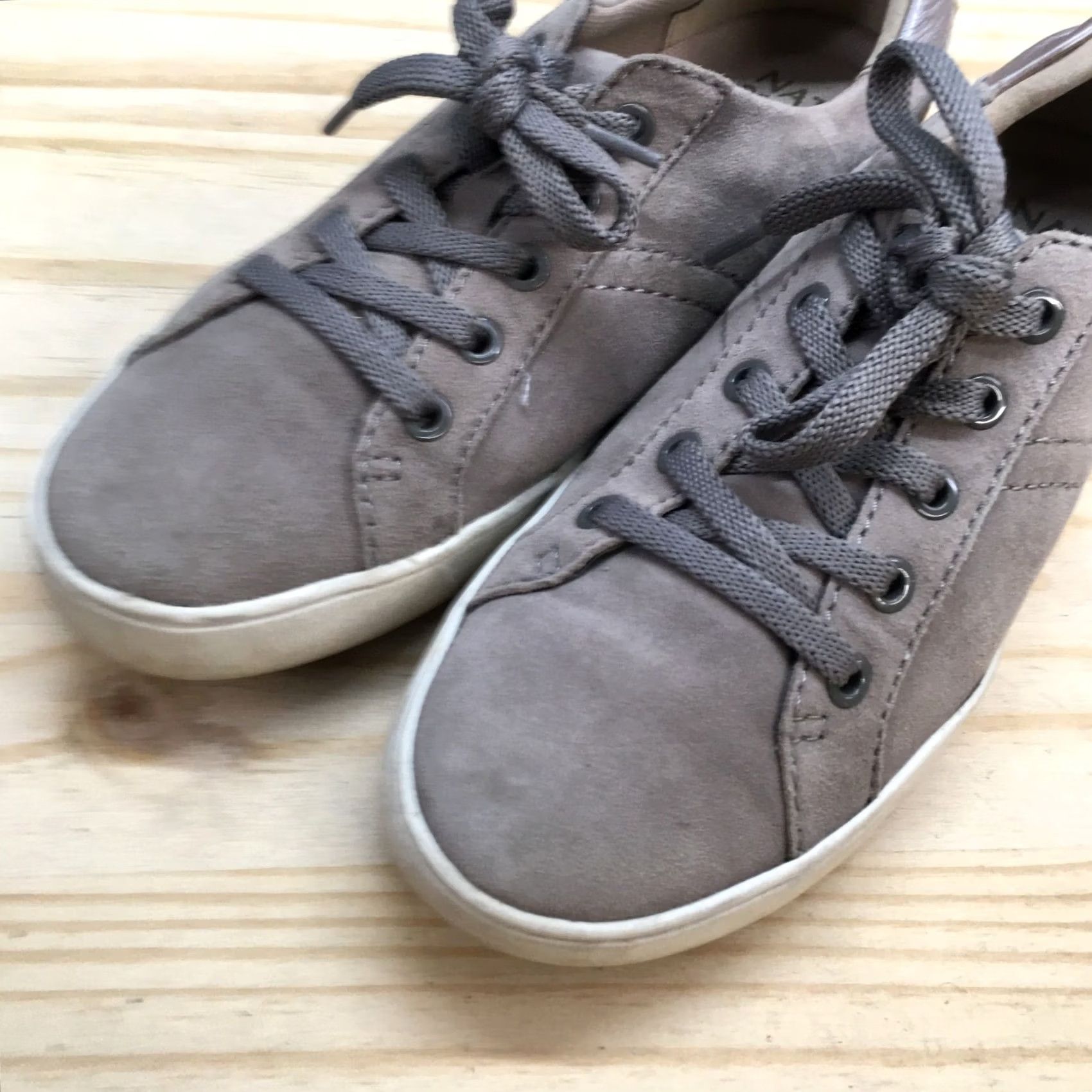 Naturalizer Naturalizer Shoes Womens 8 M Morrison Low Top Sneakers Gray Leather Lace Up Size M / US 6-8 / IT 42-44 - 4 Thumbnail