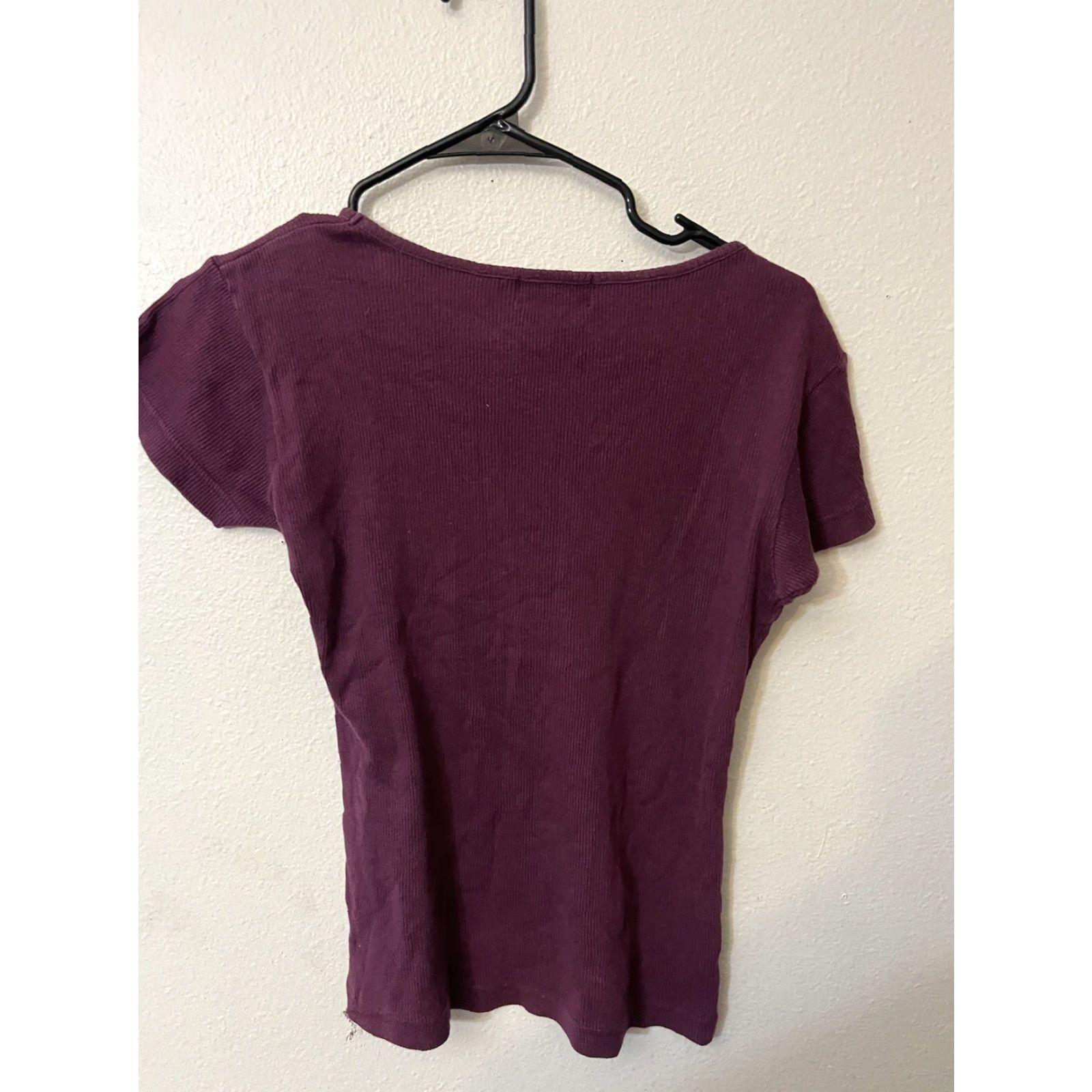 Vintage VINTAGE Giordano Maroon Knit T-Shirt Crew Neck Womens L Short Sleeve Size L / US 10 / IT 46 - 2 Thumbnail