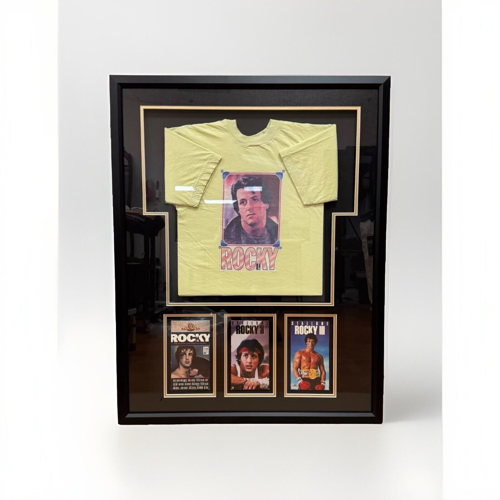 Vintage 1976 Rocky Movie Collector Memorabilia Framed Shirt VHS Size US XS / EU 42 / 0 - 1 Thumbnail