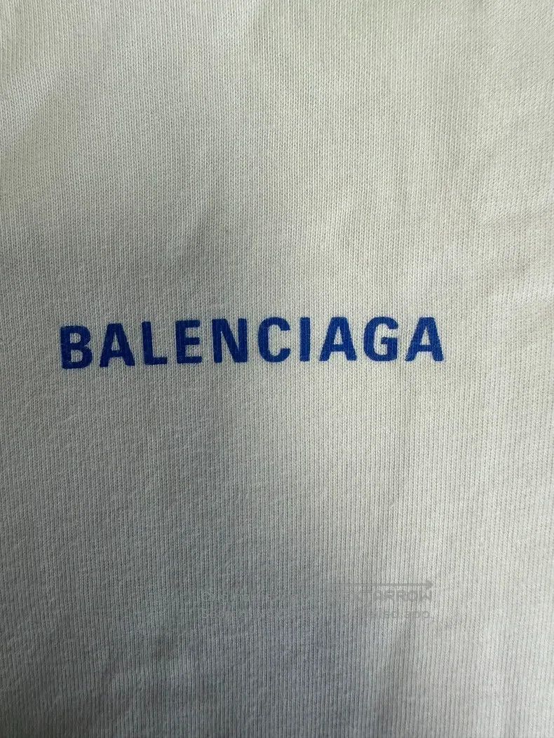 Balenciaga Balenciaga Letter Printed Round Neck Short Sleeve Size US S / EU 44-46 / 1 - 3 Thumbnail