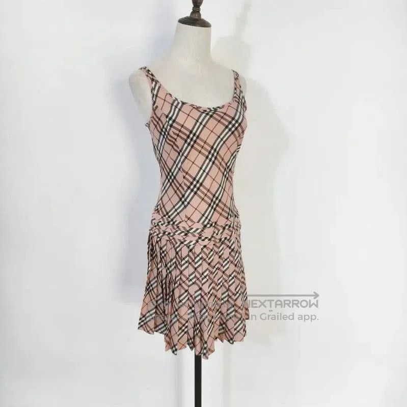 Burberry Burberry Pink Cotton Blend Plaid Dress. Size M / US 6-8 / IT 42-44 - 3 Thumbnail