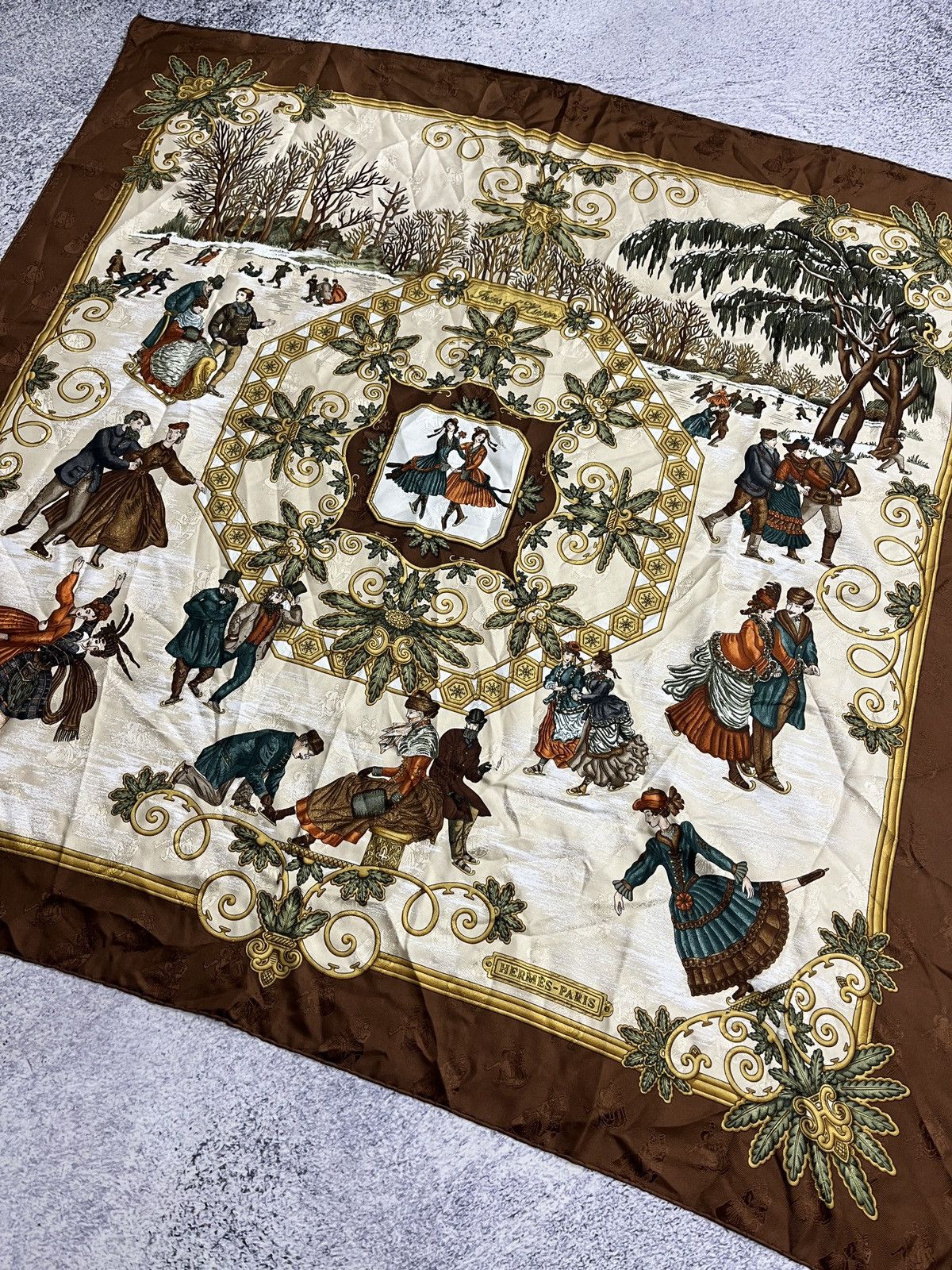 Hermes × Vintage Vintage Hermes Joies D’hiver Brown Silk Scarf Rare Size ONE SIZE - 3 Thumbnail
