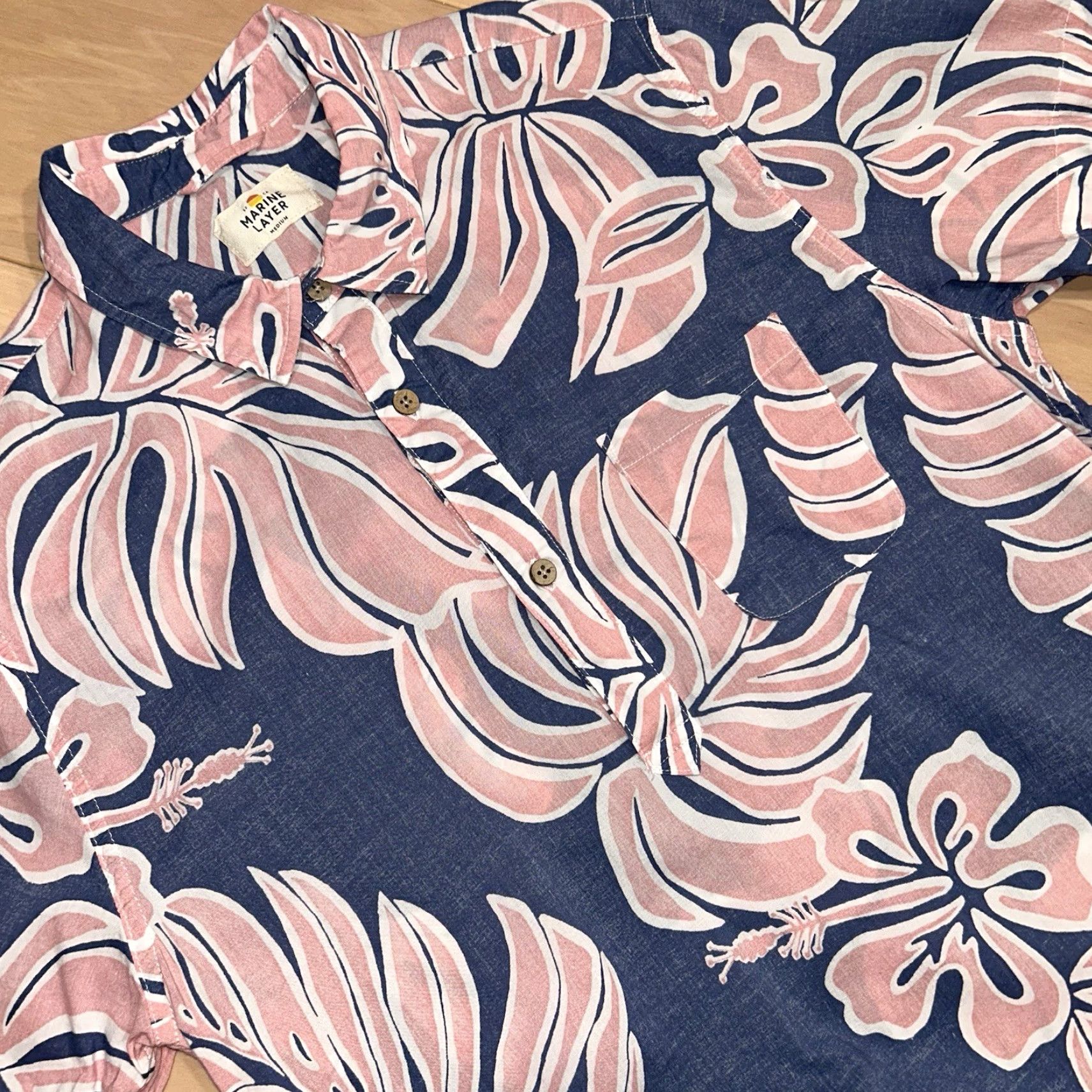 Marine Layer Marine Layer Button-Up Shirt Floral Hawaiian Short Sleeve Men’s Medium Green Casual Workwear Beach Tropical Shirt Size US M / EU 48-50 / 2 - 3 Thumbnail