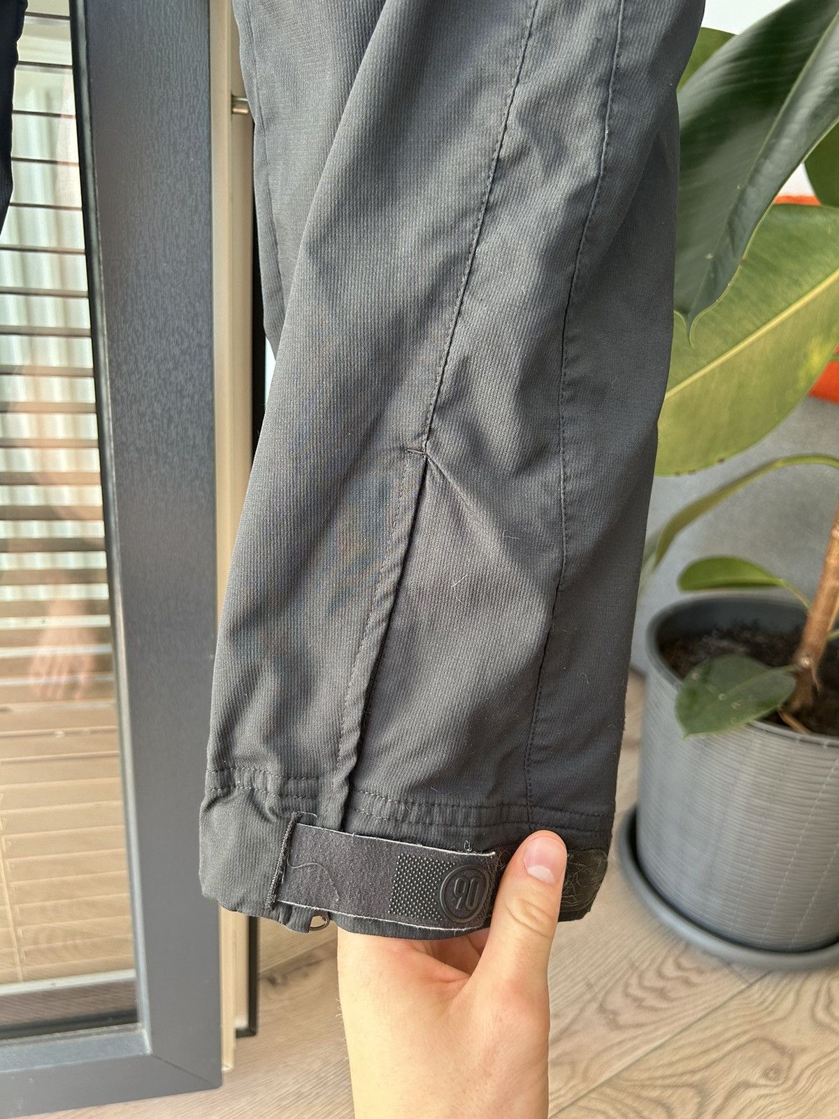 Nike × Vintage Vintage 90s Nike Total 90 Nylon Track Pants Joggers Drill Size US 33 - 7 Thumbnail