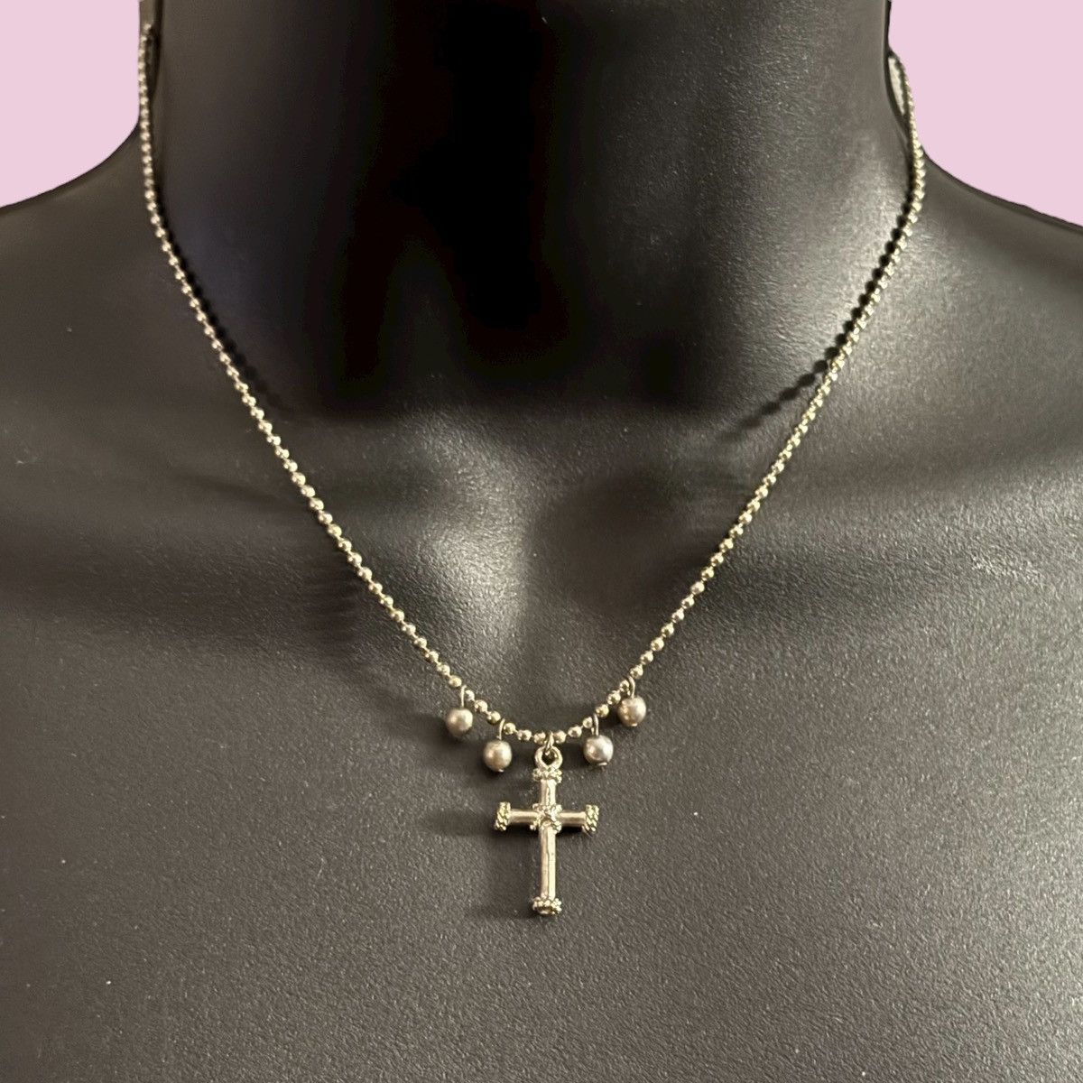 Other Robert Rose silver tone ball chain cross pendant necklace Size ONE SIZE - 1 Thumbnail