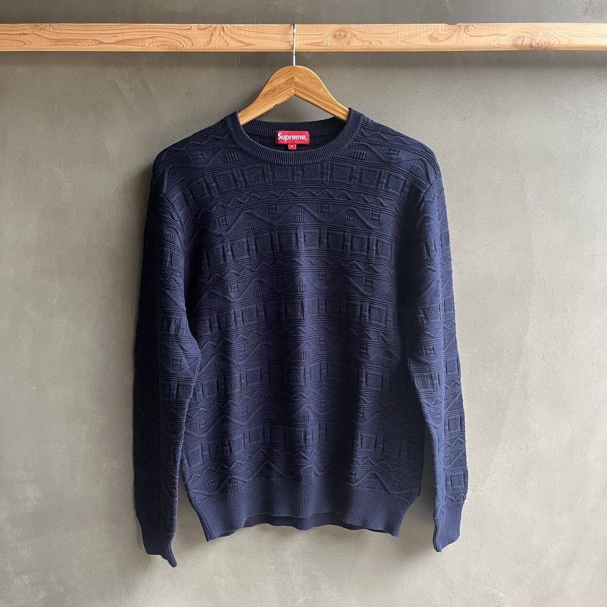 Supreme SUPREME BLUE KNITTED SWEATER | Grailed