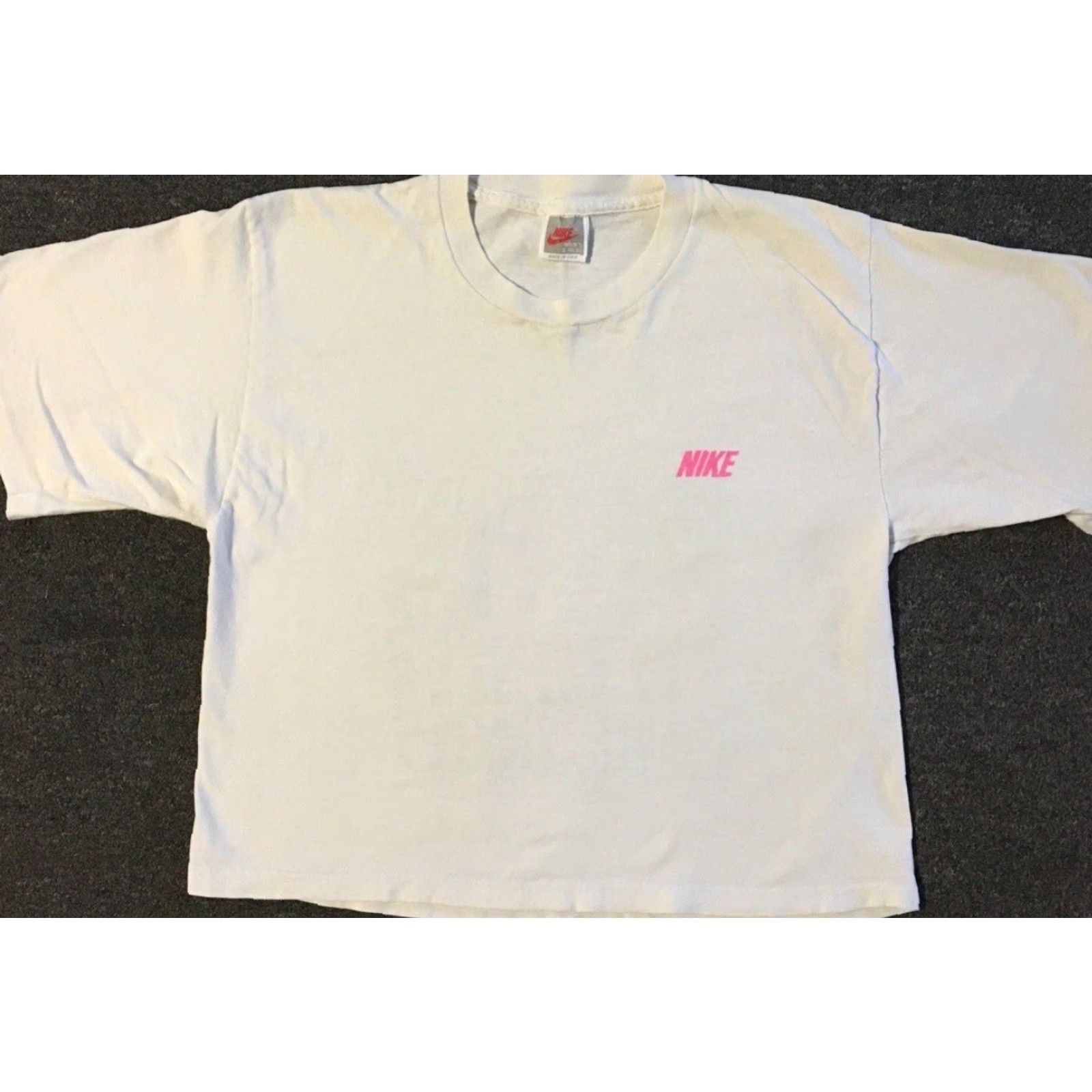 Nike VINTAGE Nike Cross Training Shirt S Mens White 80s 90s Swoosh Agassi Jordan Distressed Retro Boxy Crop T-Shirt Size US S / EU 44-46 / 1 - 2 Thumbnail