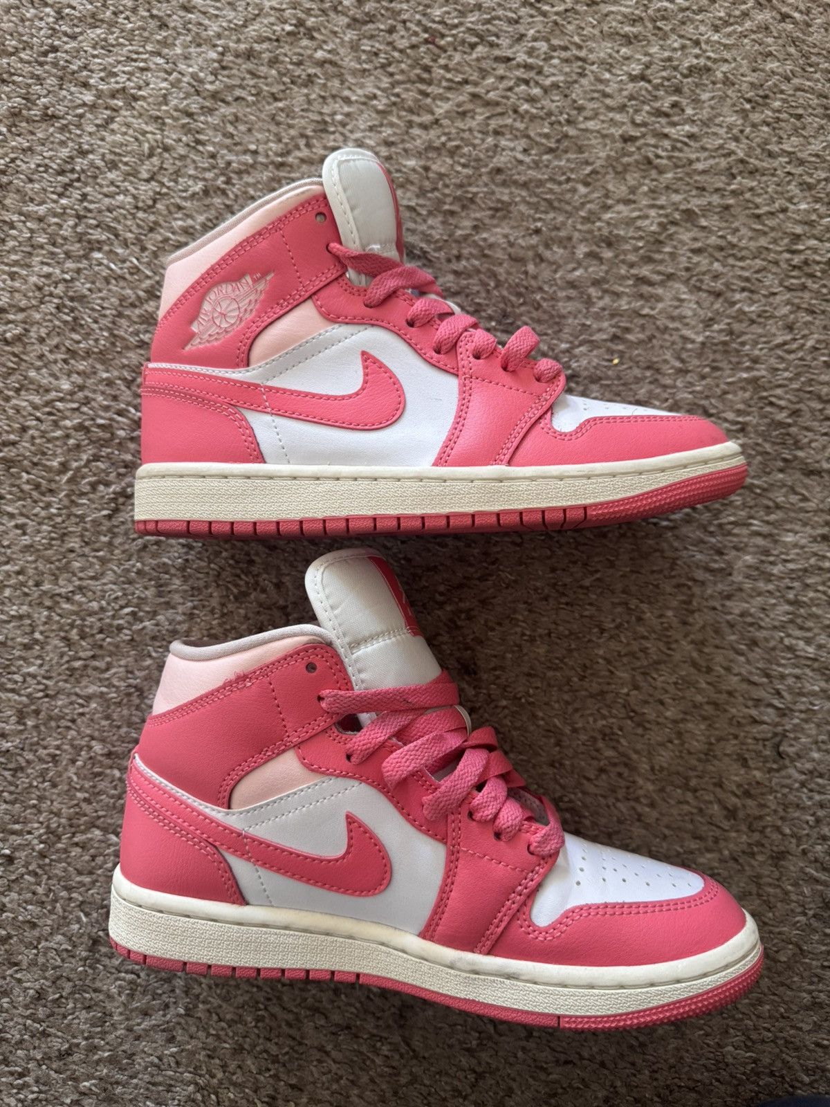 Jordan Brand strawberries & cream jordans Size US 5.5 / IT 35.5 - 1 Thumbnail