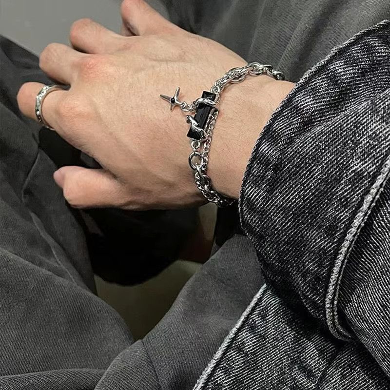 Jewelry Black Zircon Star Bracelet Size ONE SIZE - 2 Thumbnail