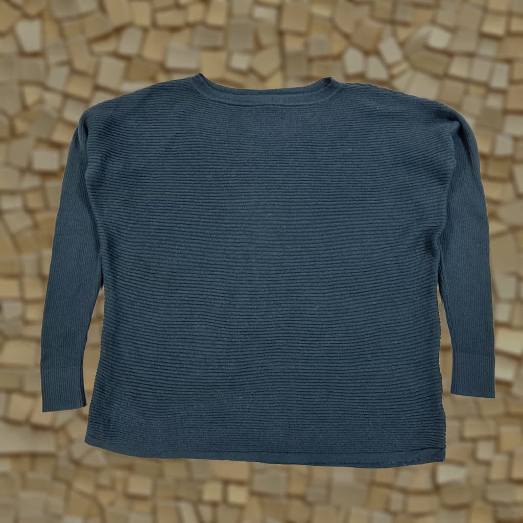 Vintage Tahari Womens Jumper Green Large Merino Wool Knit Pullover Long Sleeve Boat Neck Casual Womens Luxury City Designer" Size L / US 10 / IT 46 - 1 Thumbnail