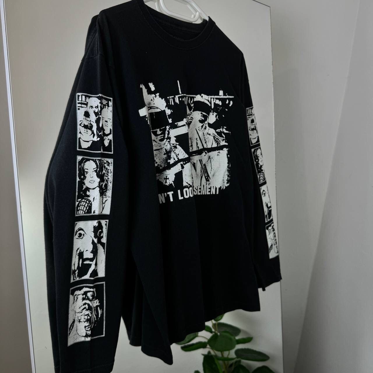 Vintage Don’t Look In The Basements Long Sleeve Tee Size US L / EU 52-54 / 3 - 5 Thumbnail