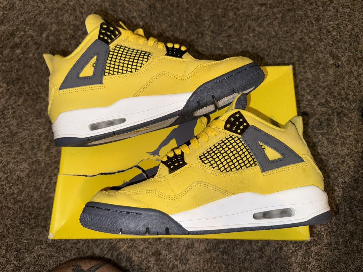 Jordan Brand Air Jordan 4 Retro “Lightning” 2021 Size US 9.5 / EU 42-43 - 5 Thumbnail