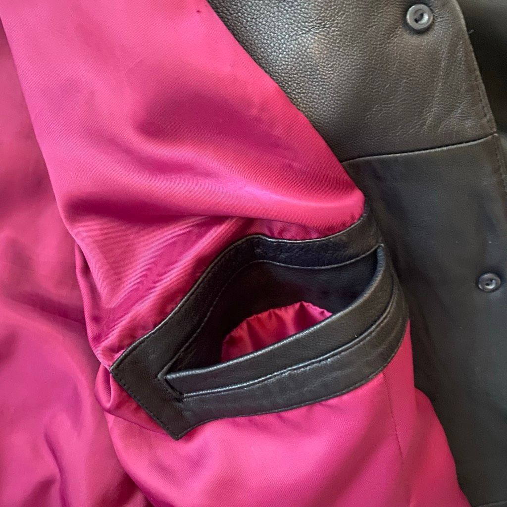Preston & York Preston & York women M 3 button black leather jacket w/pink Size M / US 6-8 / IT 42-44 - 6 Thumbnail