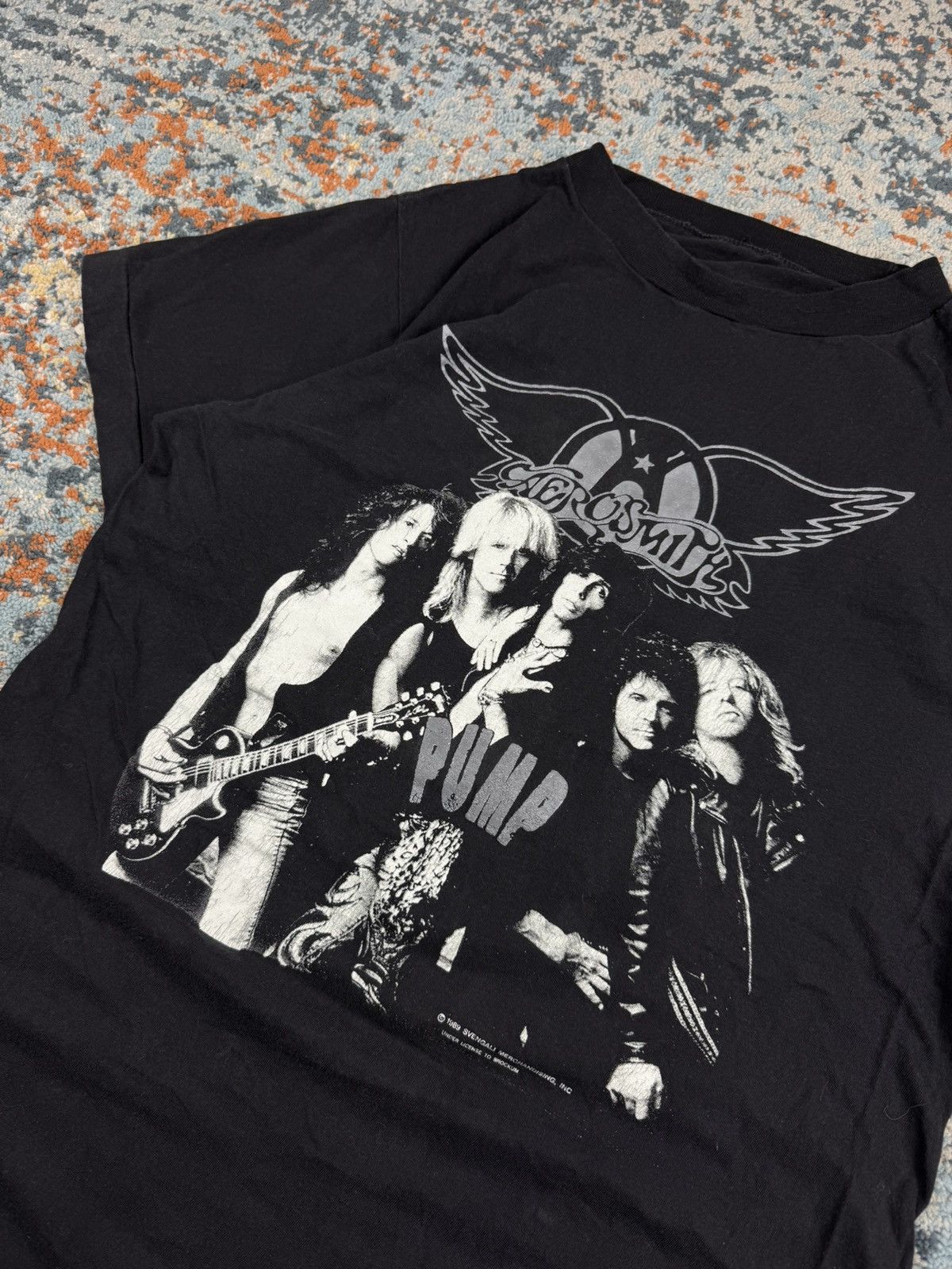 Band Tees Vintage 1989 Aerosmith PUMP euro tour graphic band tee Size US M / EU 48-50 / 2 - 5 Thumbnail