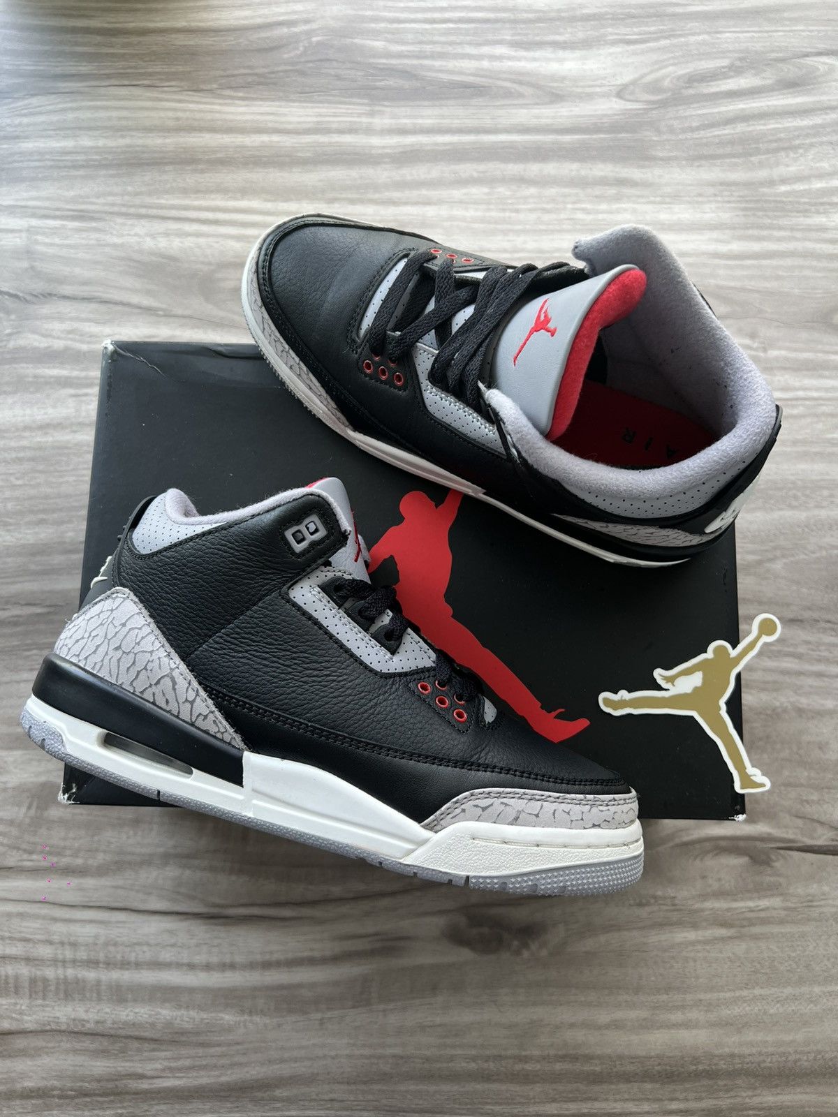 Jordan Brand Jordan 3 Retro OG Mid Black Cement Size 6Y/ 7.5 Women’s Size US 6 / EU 39 - 1 Thumbnail
