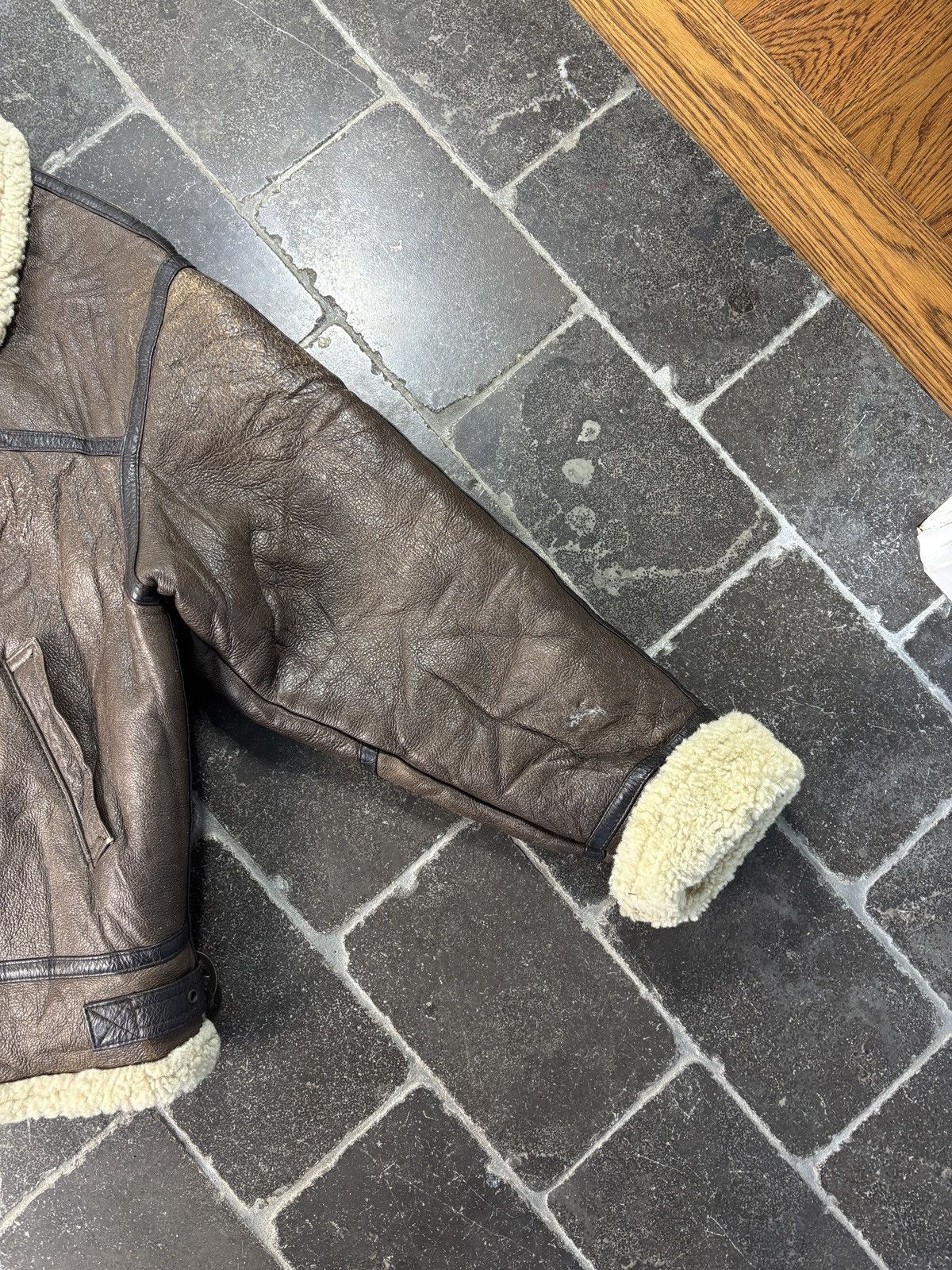 Leather Y2K Shearling Jacket Vintage Bomber Jacket Sheepskin Leather Size US M / EU 48-50 / 2 - 10 Thumbnail