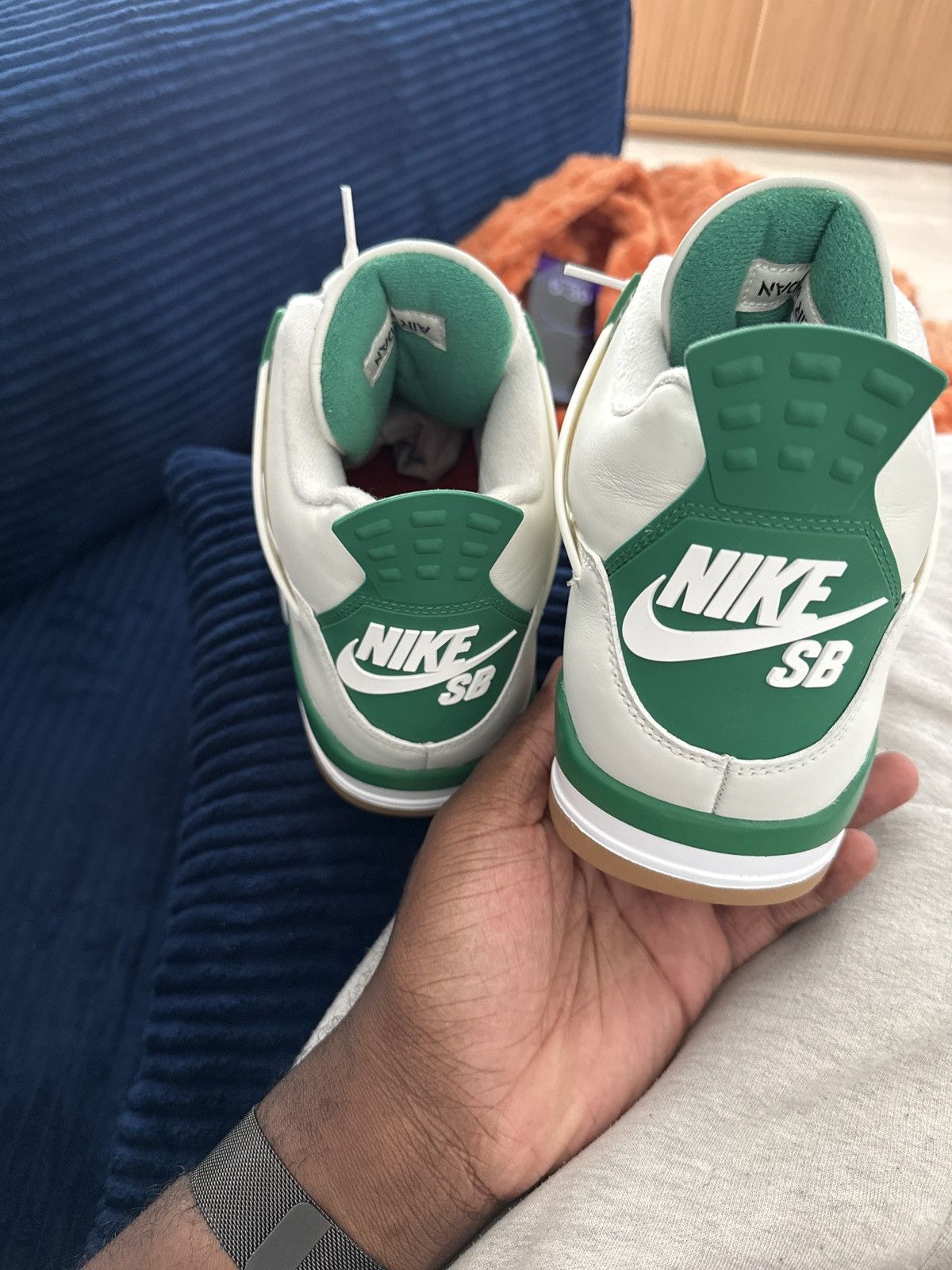 Jordan Brand Jordan x Nike SB Pine Green 4s Size US 12 / EU 45 - 18 Thumbnail