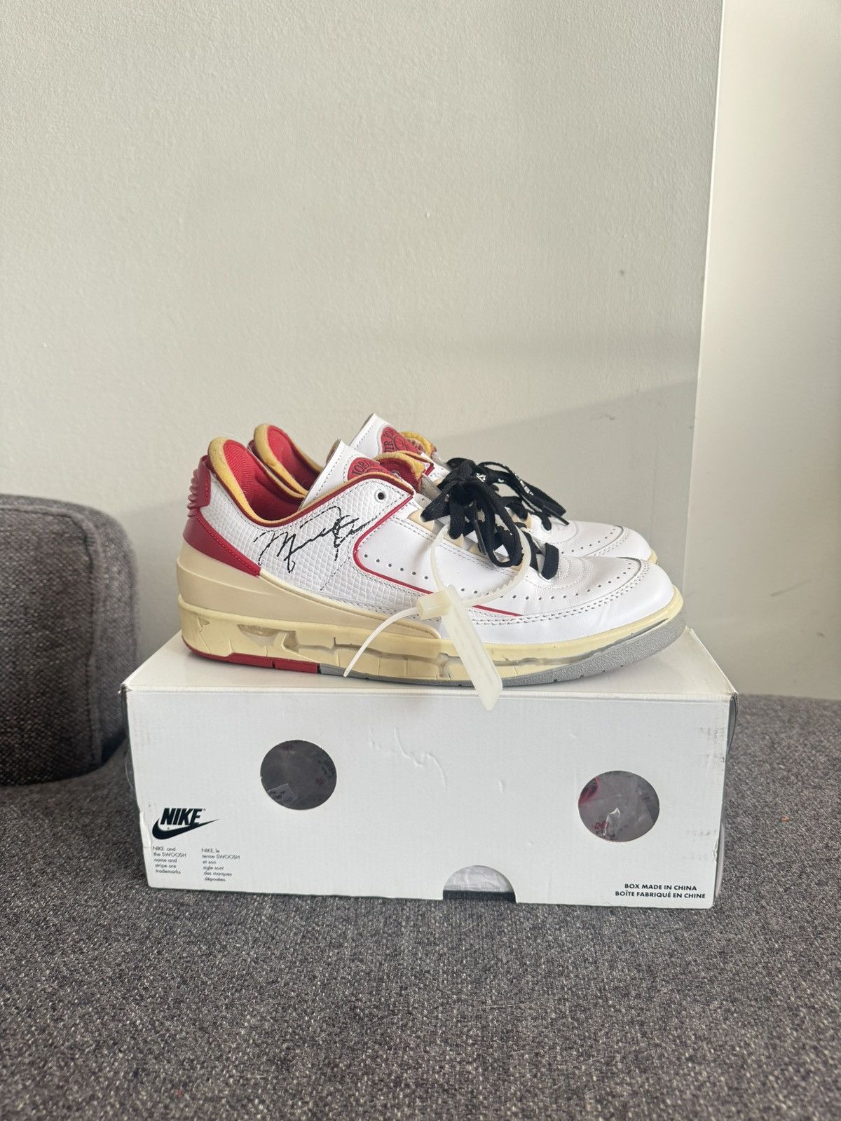 Jordan Brand × Off-White Air Jordan 2 Retro Low SP Size US 8 / EU 41 - 1 Thumbnail