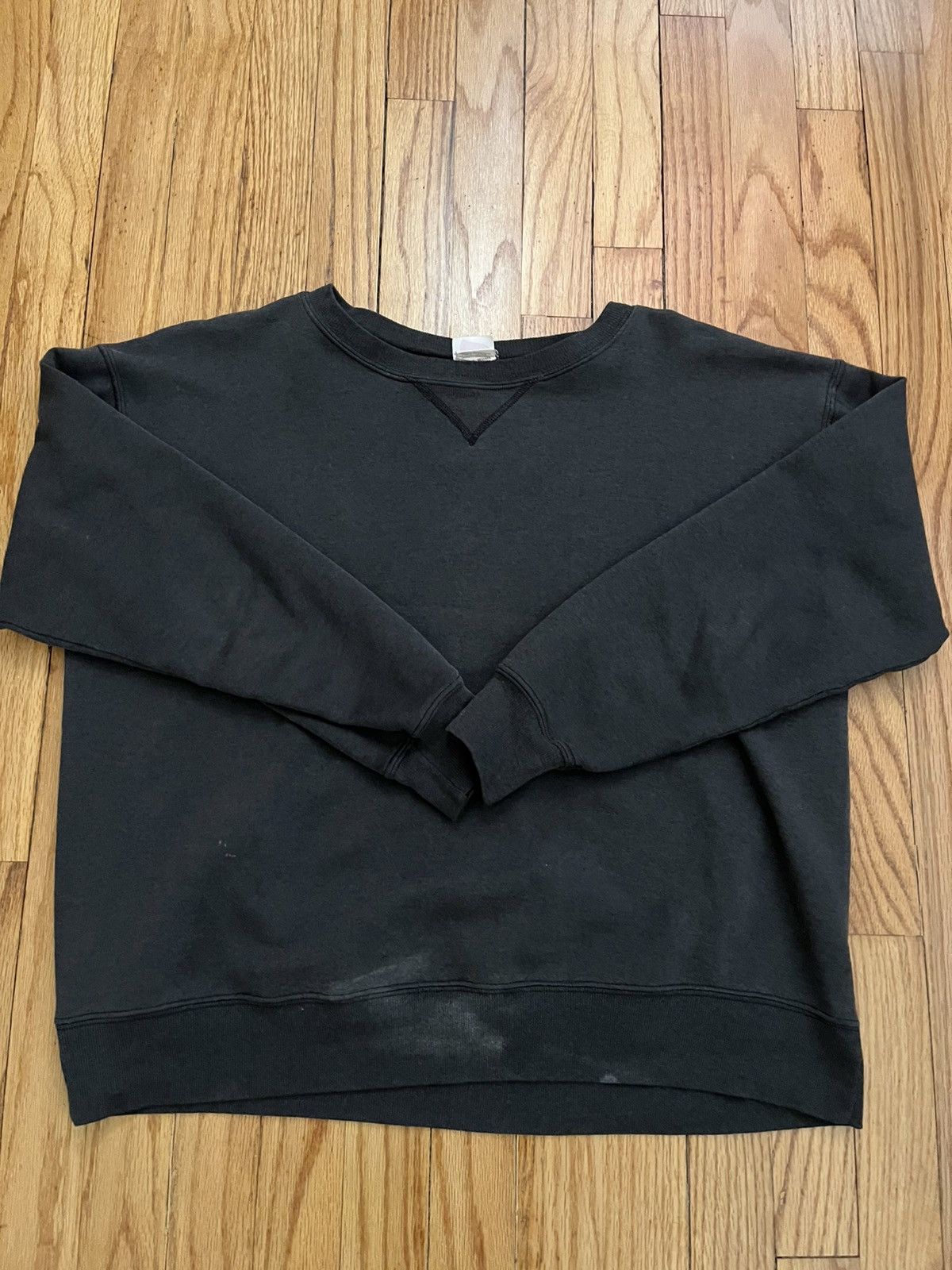 Vintage vintage faded black hanes crewneck Size US M / EU 48-50 / 2 - 1 Thumbnail