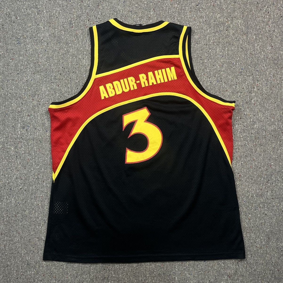 Other Early-2000s Shareef Abdur-Rahim #3 Swingman jersey Size US L / EU 52-54 / 3 - 10 Thumbnail